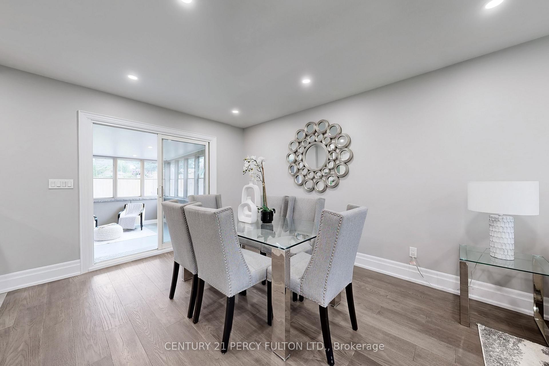 Photo 15 of 8 Burrells Road, Ajax, South East — HOMEH