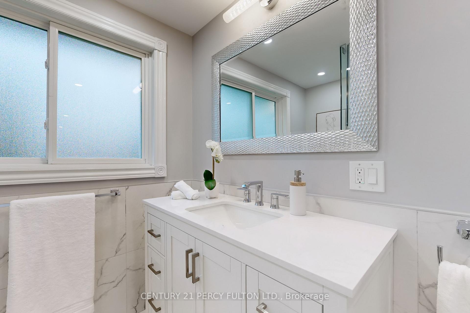 Photo 23 of 8 Burrells Road, Ajax, South East — HOMEH