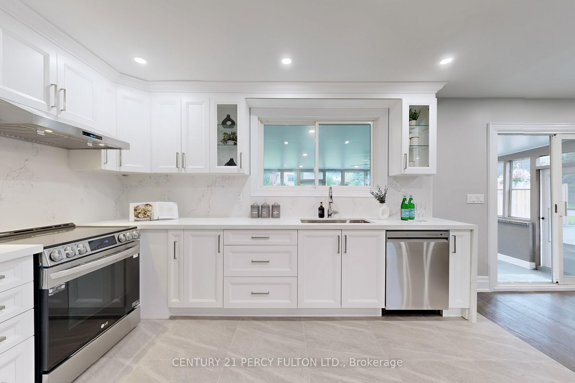 Photo 36 of 8 Burrells Road, Ajax, South East — HOMEH