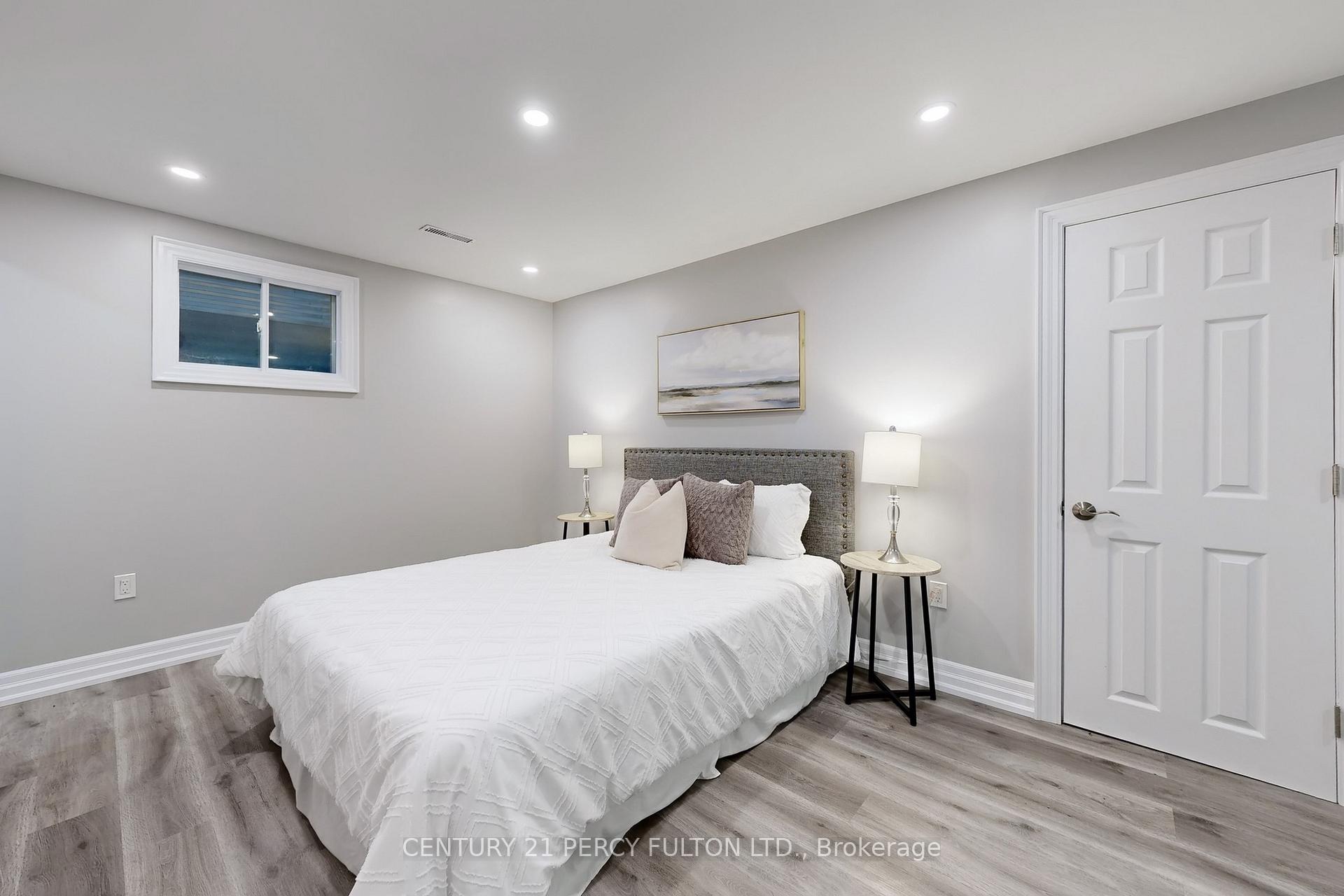 Photo 40 of 8 Burrells Road, Ajax, South East — HOMEH