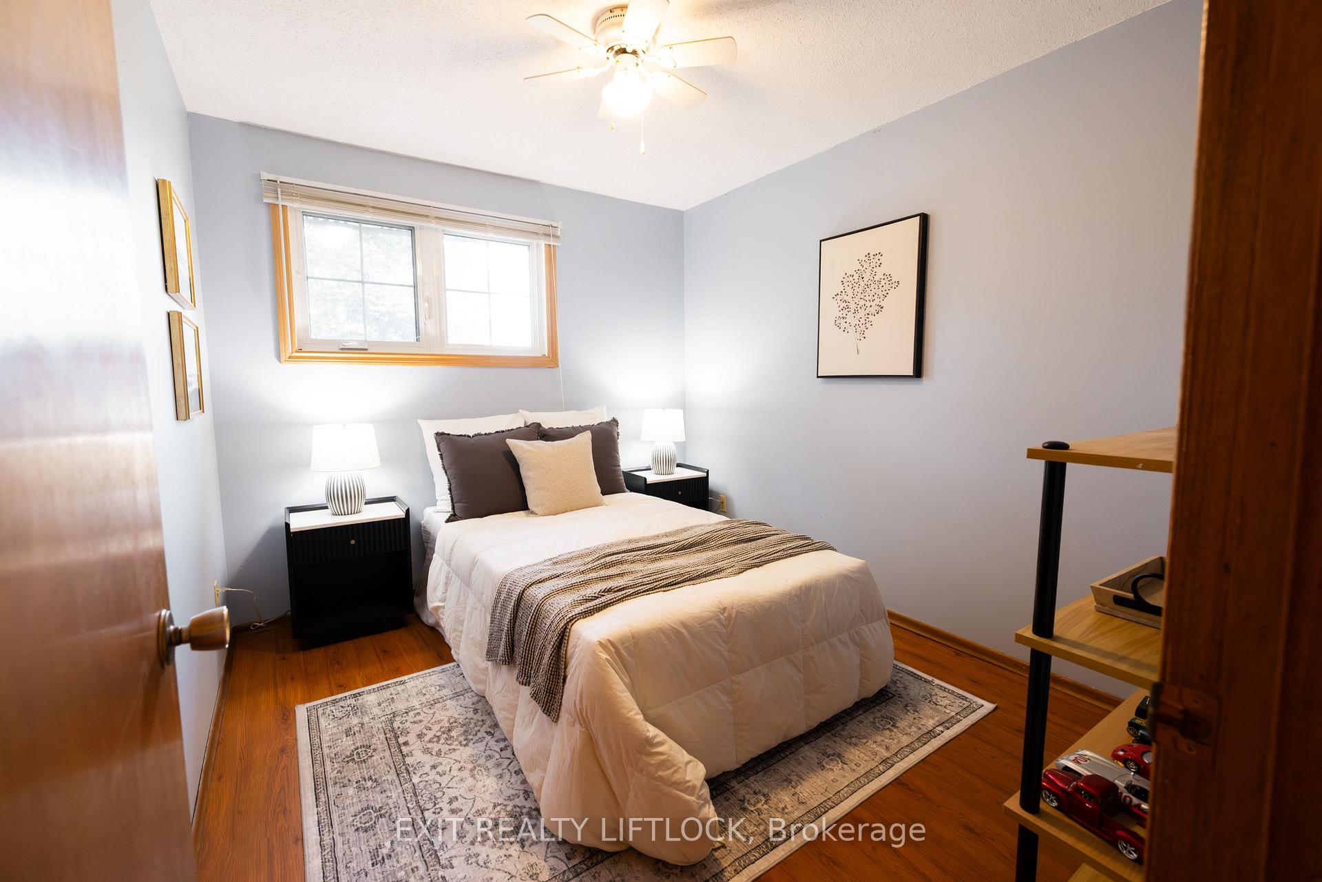 Photo 11 of 983 Deana Boulevard, Peterborough, Northcrest Ward 5 — HOMEH
