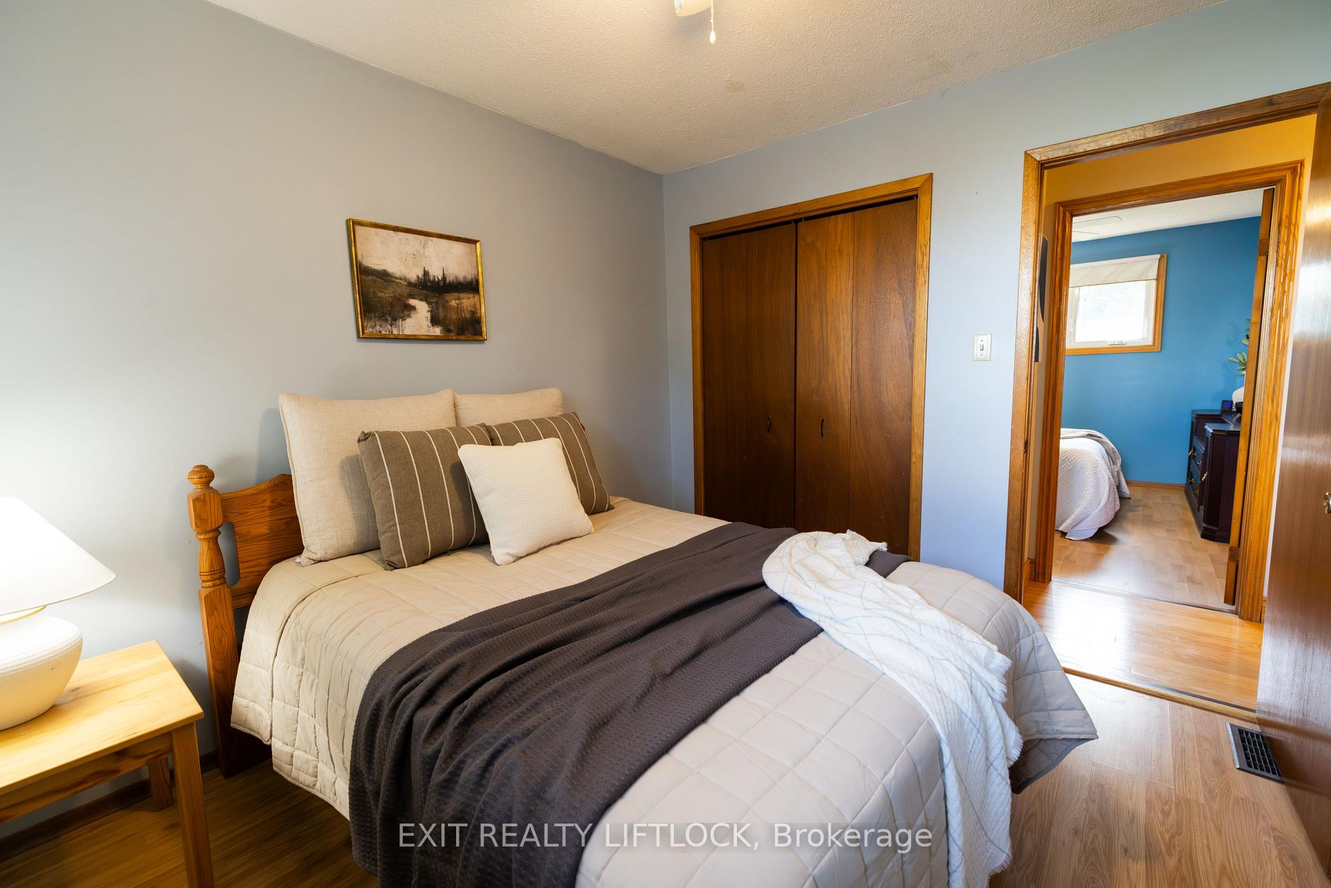 Photo 12 of 983 Deana Boulevard, Peterborough, Northcrest Ward 5 — HOMEH