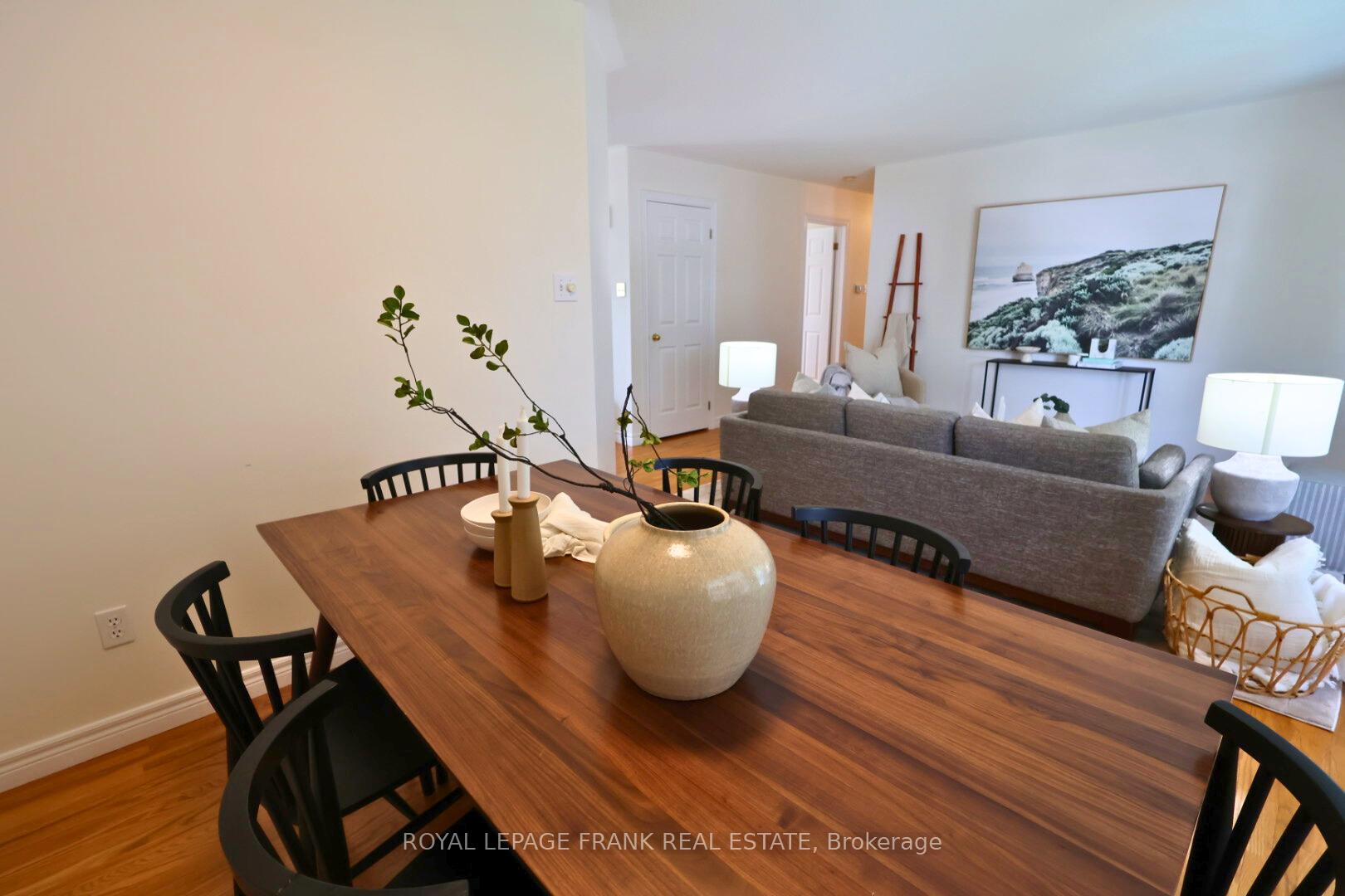 Photo 13 of 1606 Ramblewood Drive, Peterborough, Otonabee Ward 1 — HOMEH