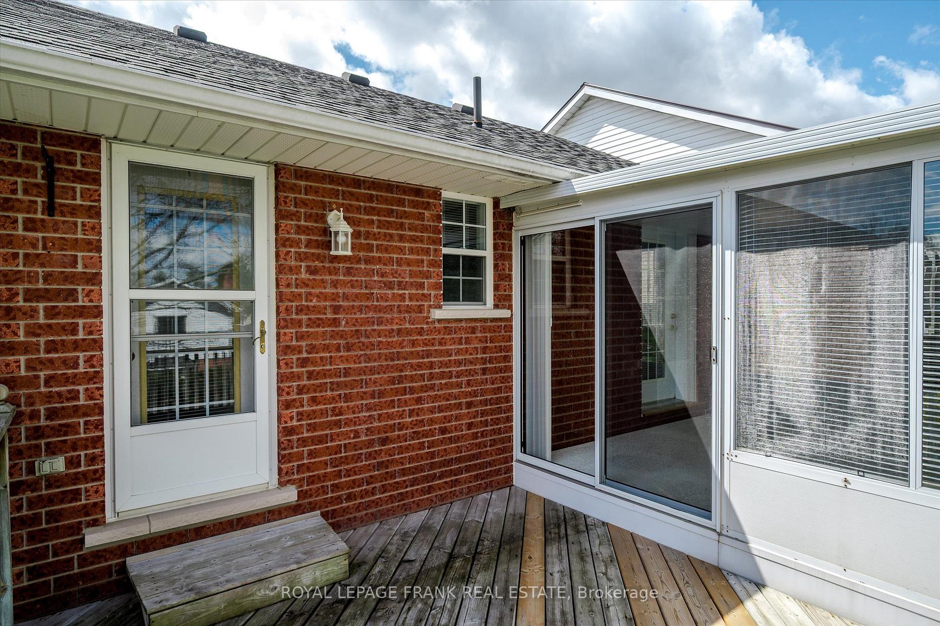 Photo 14 of 1606 Ramblewood Drive, Peterborough, Otonabee Ward 1 — HOMEH
