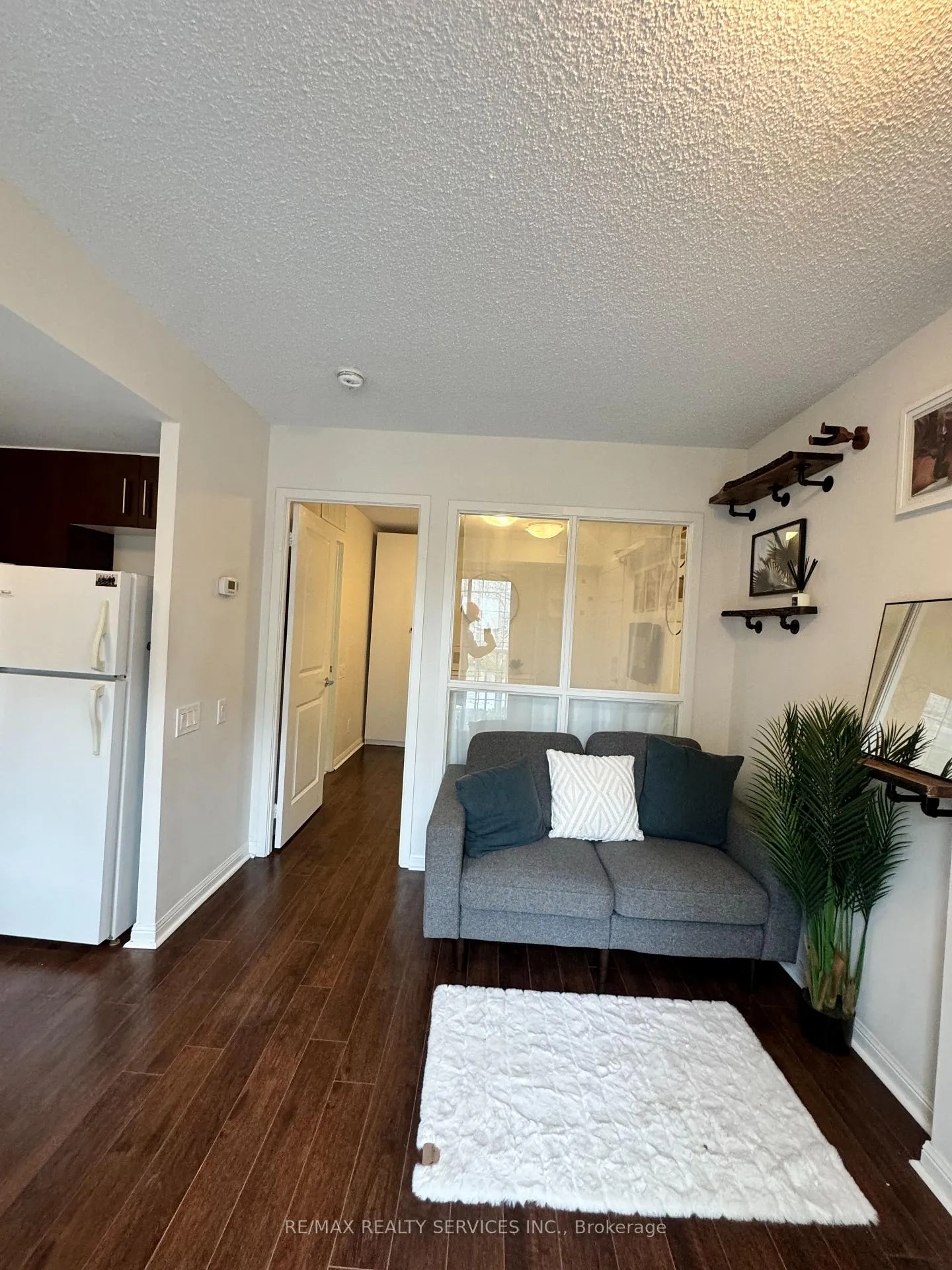 Photo 5 of Unit 94, 9 Windermere Avenue, Toronto, High Park-Swansea — HOMEH