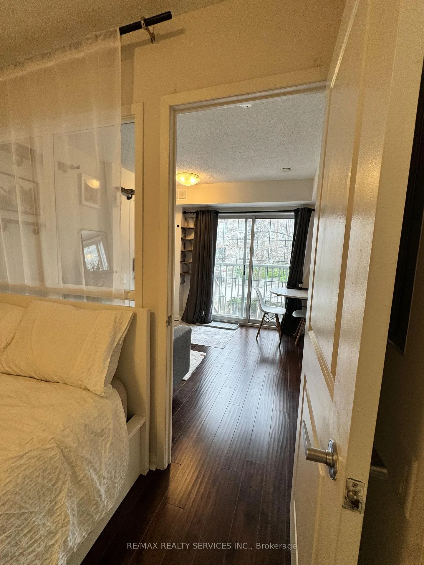 Photo 15 of Unit 94, 9 Windermere Avenue, Toronto, High Park-Swansea — HOMEH