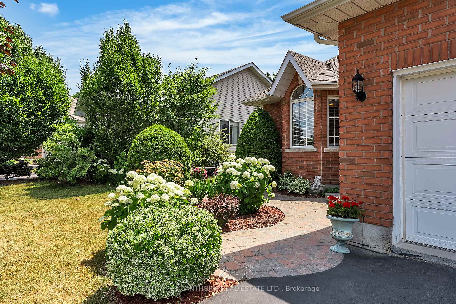Photo 14 of 5 Finch Drive, Belleville, Belleville Ward — HOMEH