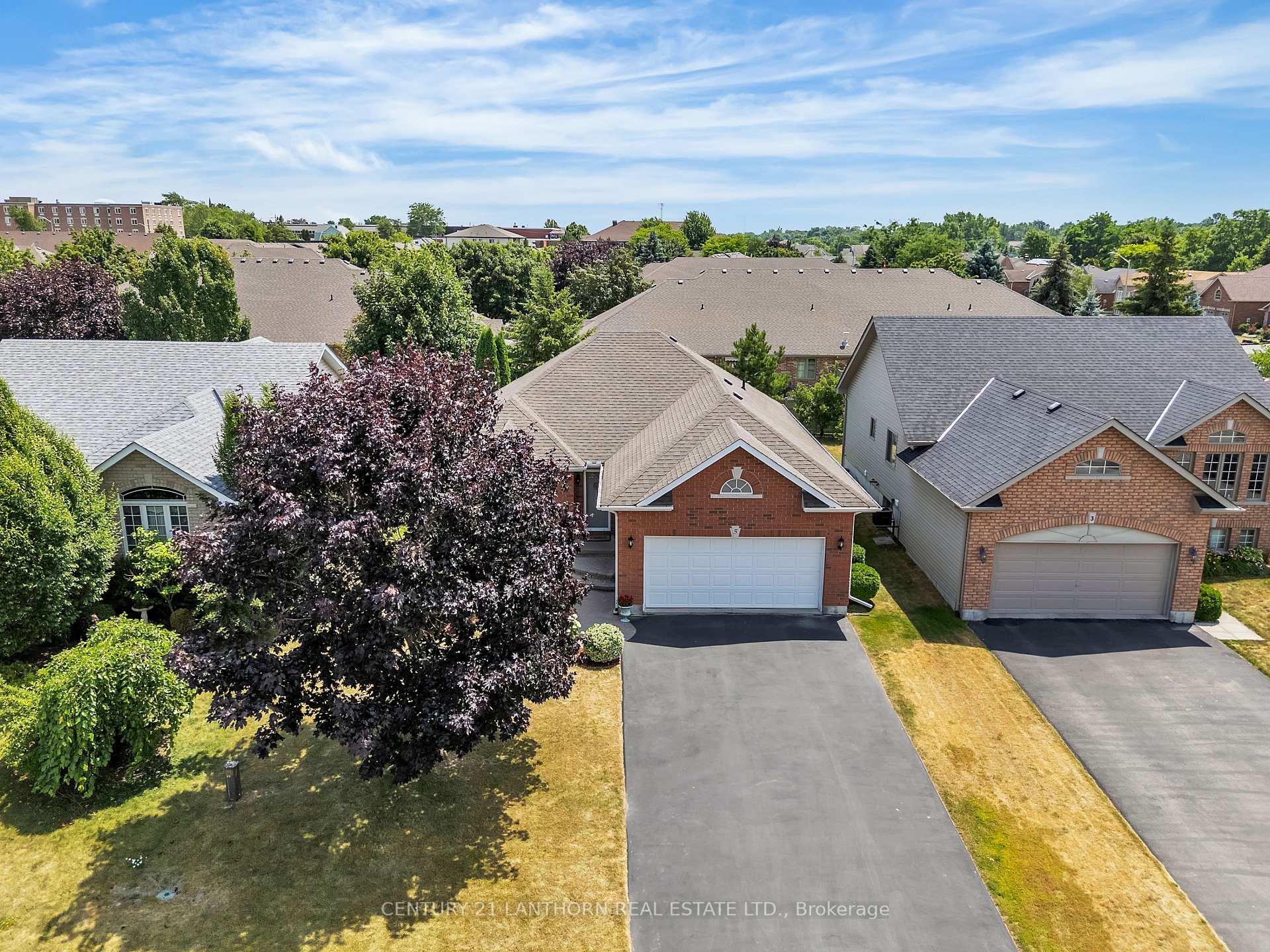 Photo 37 of 5 Finch Drive, Belleville, Belleville Ward — HOMEH