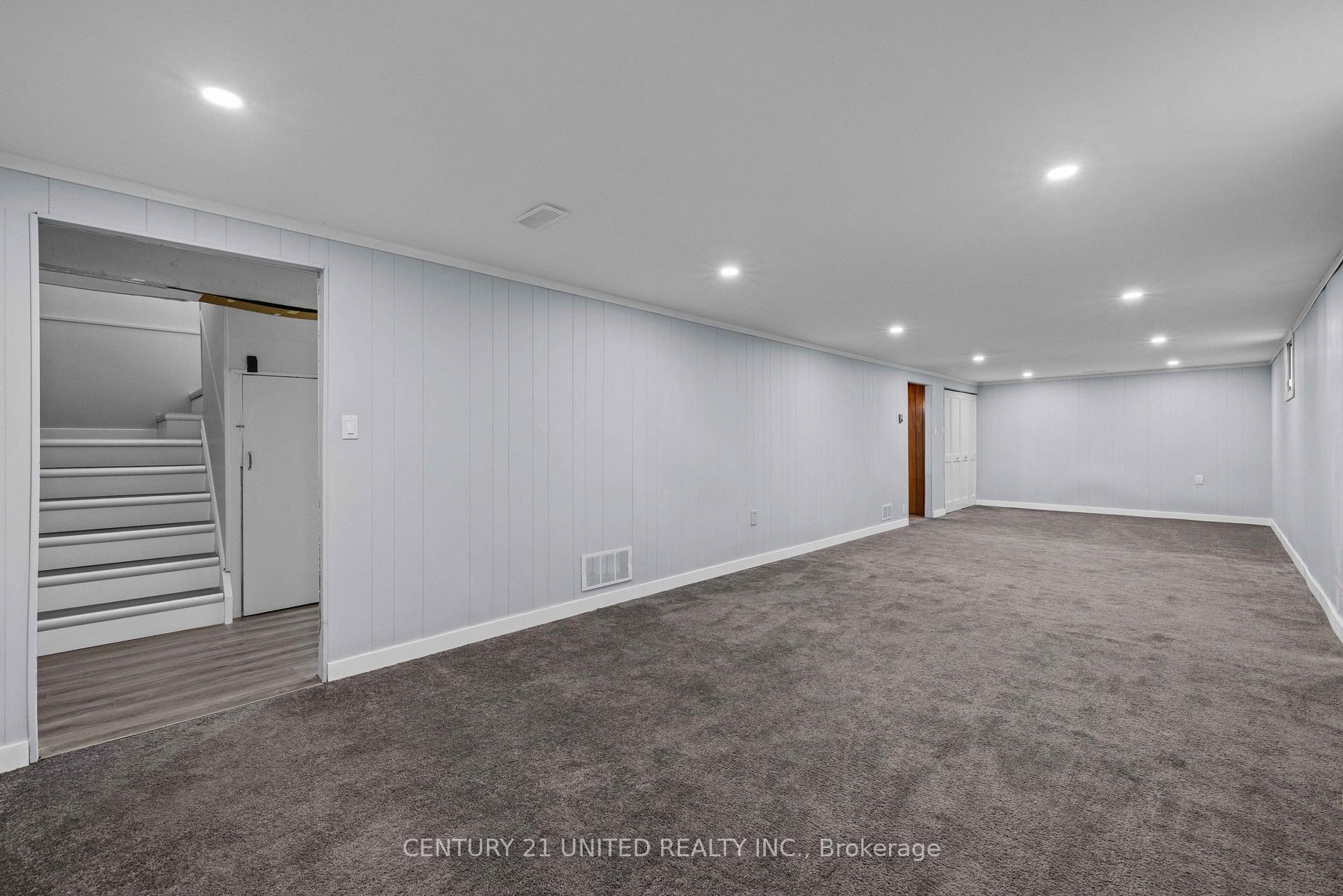 Photo 26 of 744 Water Street, Peterborough, Northcrest Ward 5 — HOMEH