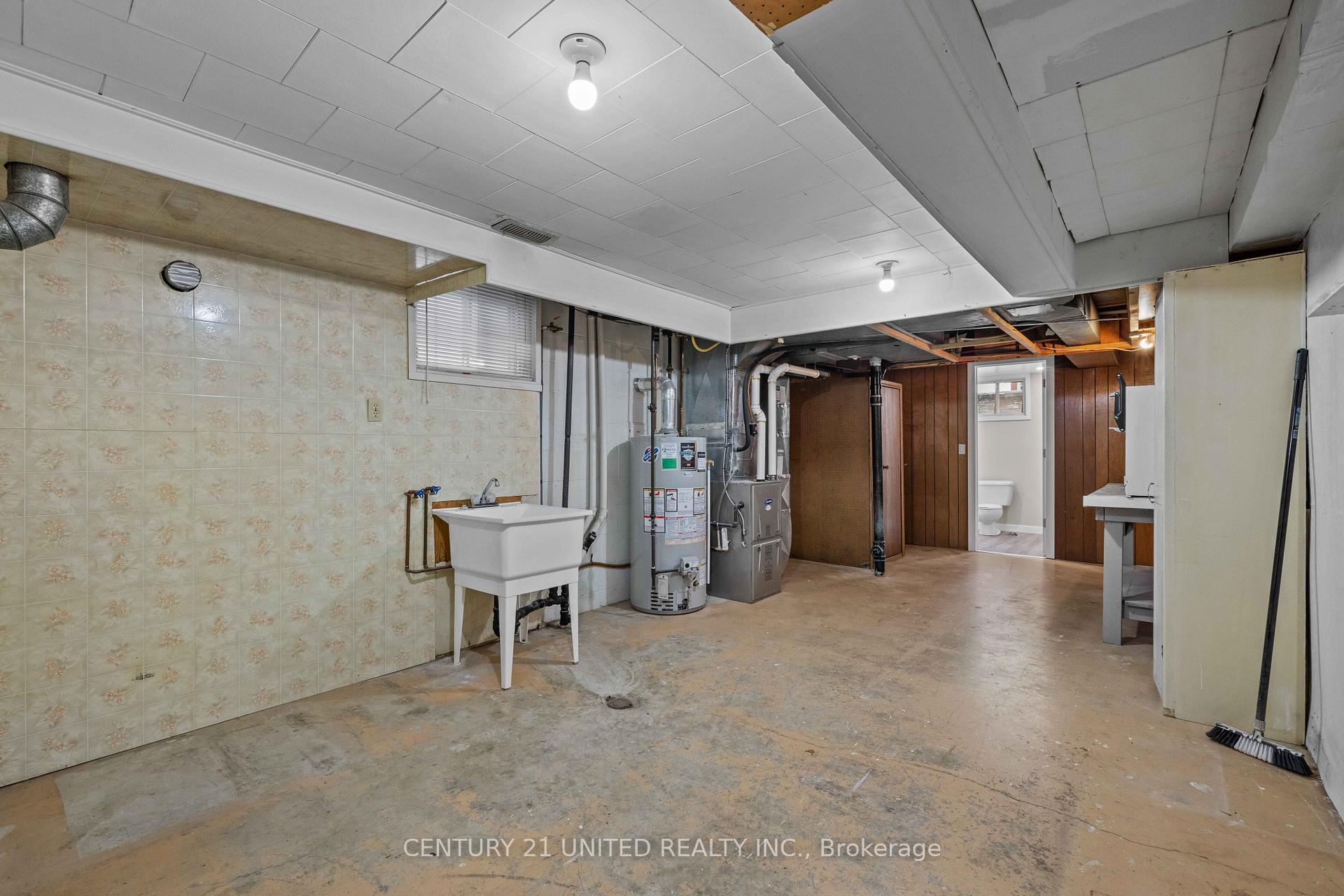 Photo 28 of 744 Water Street, Peterborough, Northcrest Ward 5 — HOMEH