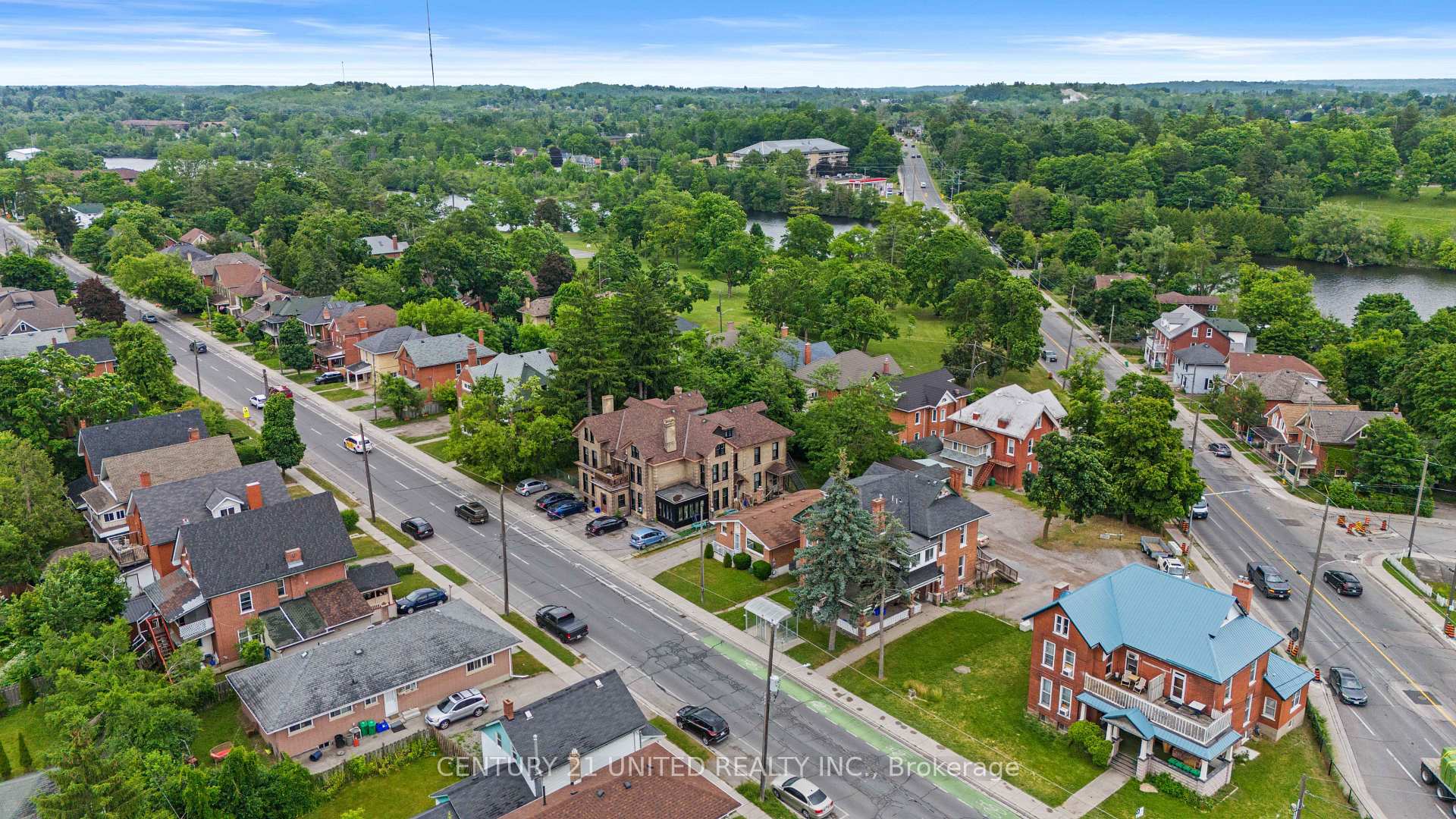Photo 35 of 744 Water Street, Peterborough, Northcrest Ward 5 — HOMEH