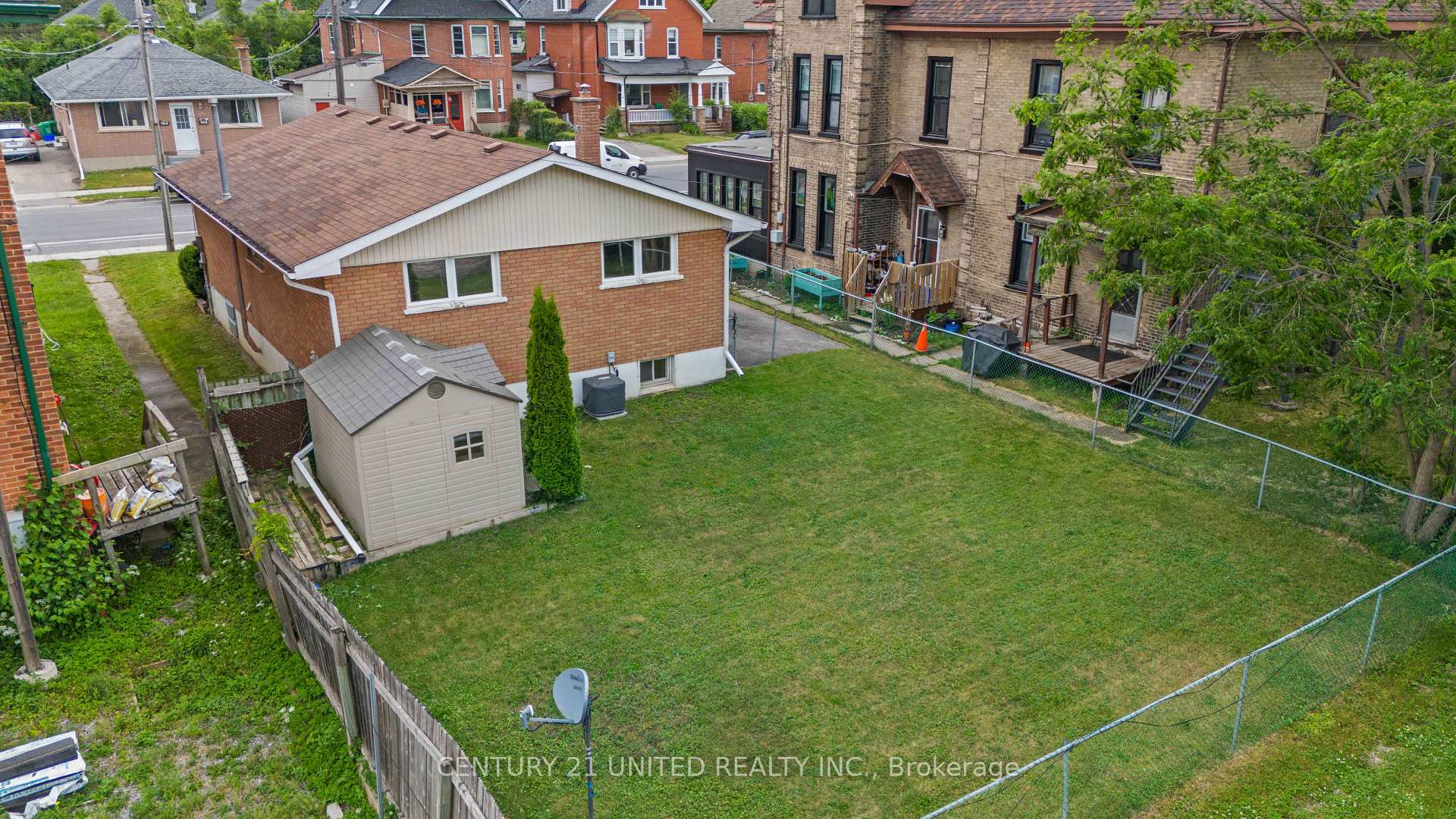 Photo 36 of 744 Water Street, Peterborough, Northcrest Ward 5 — HOMEH