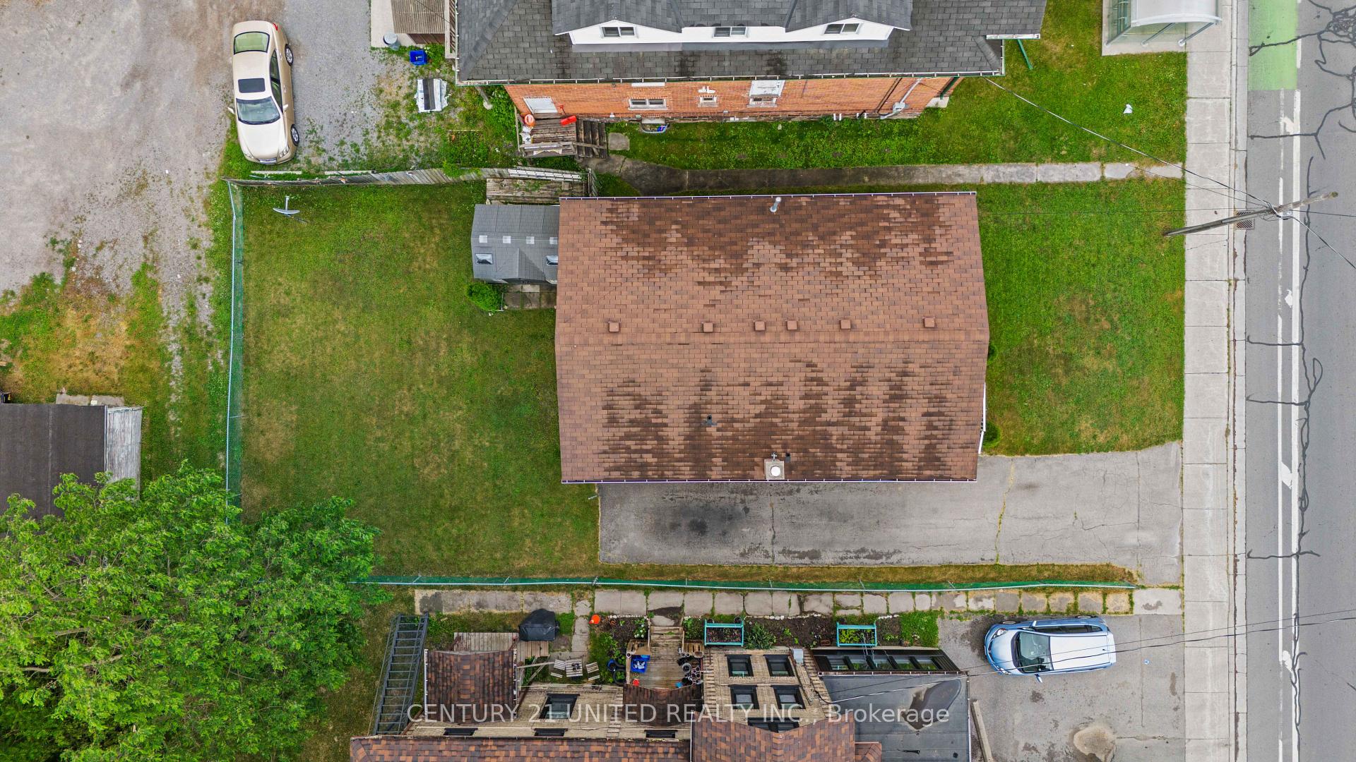 Photo 37 of 744 Water Street, Peterborough, Northcrest Ward 5 — HOMEH