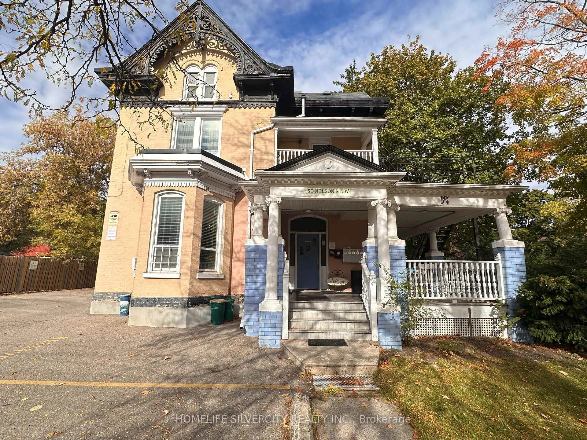 Photo 6 of Unit 4, 50 Nelson Street W, Brampton, Downtown Brampton — HOMEH