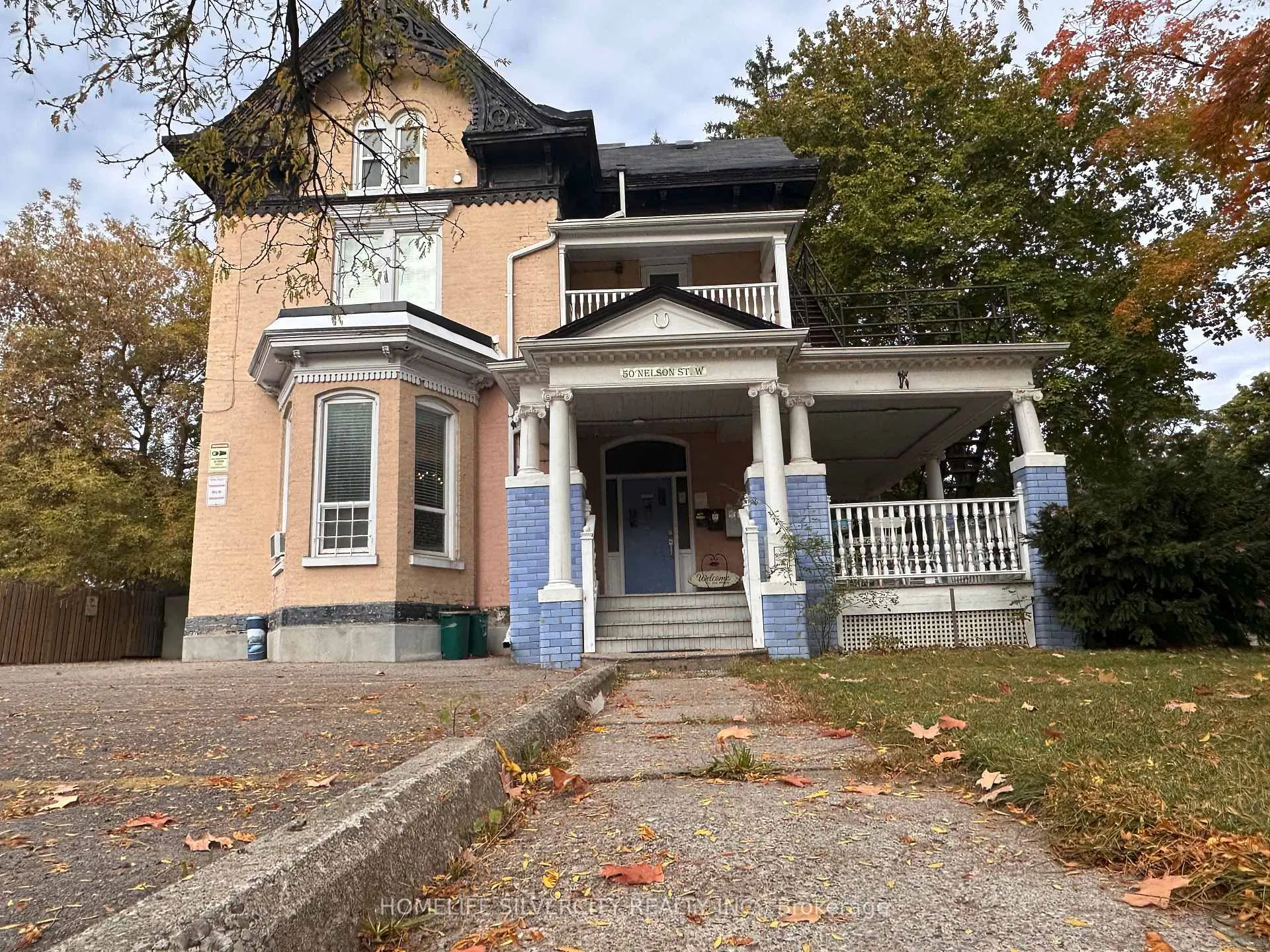Photo 9 of Unit 4, 50 Nelson Street W, Brampton, Downtown Brampton — HOMEH