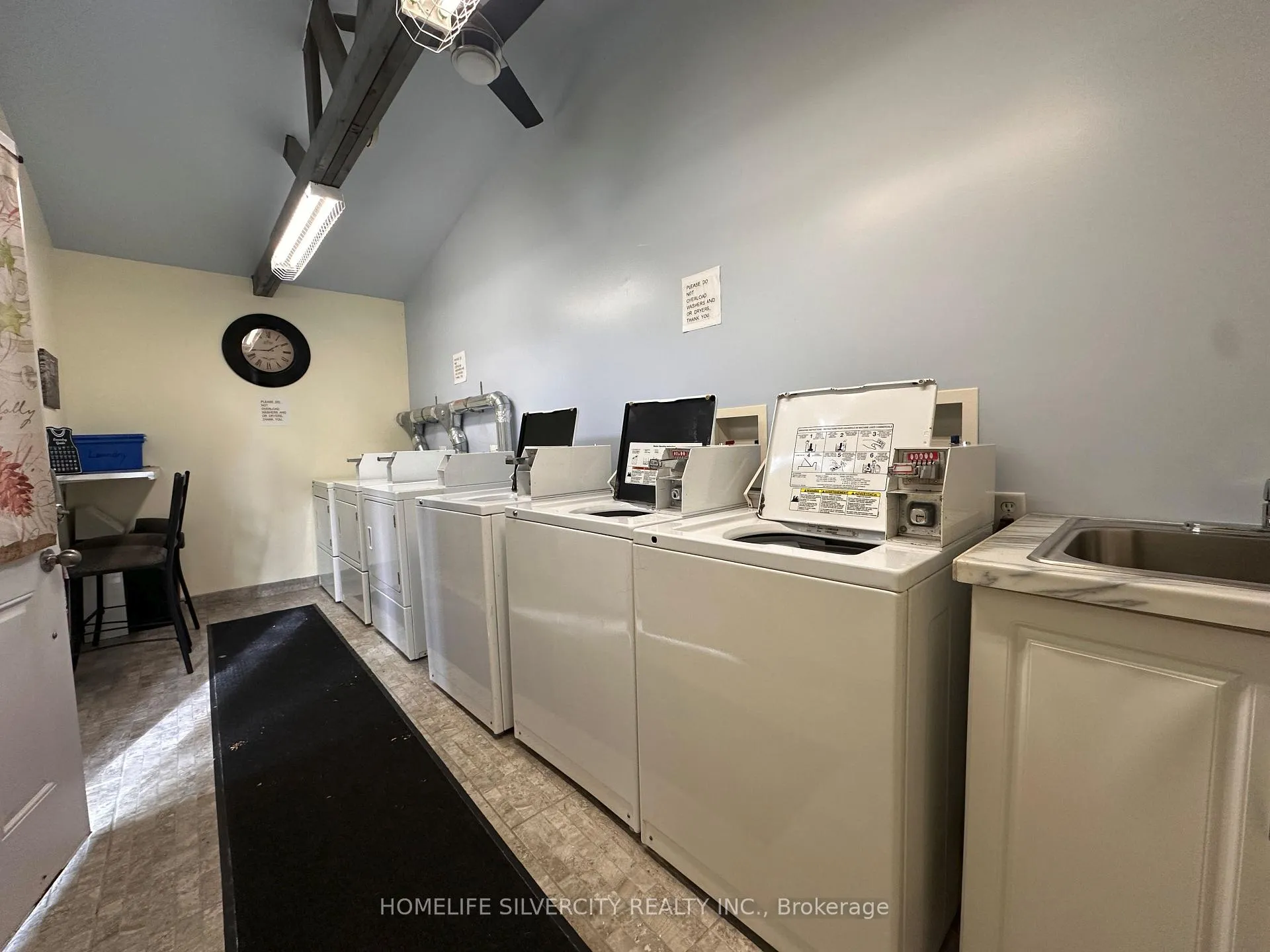 Photo 30 of Unit 4, 50 Nelson Street W, Brampton, Downtown Brampton — HOMEH
