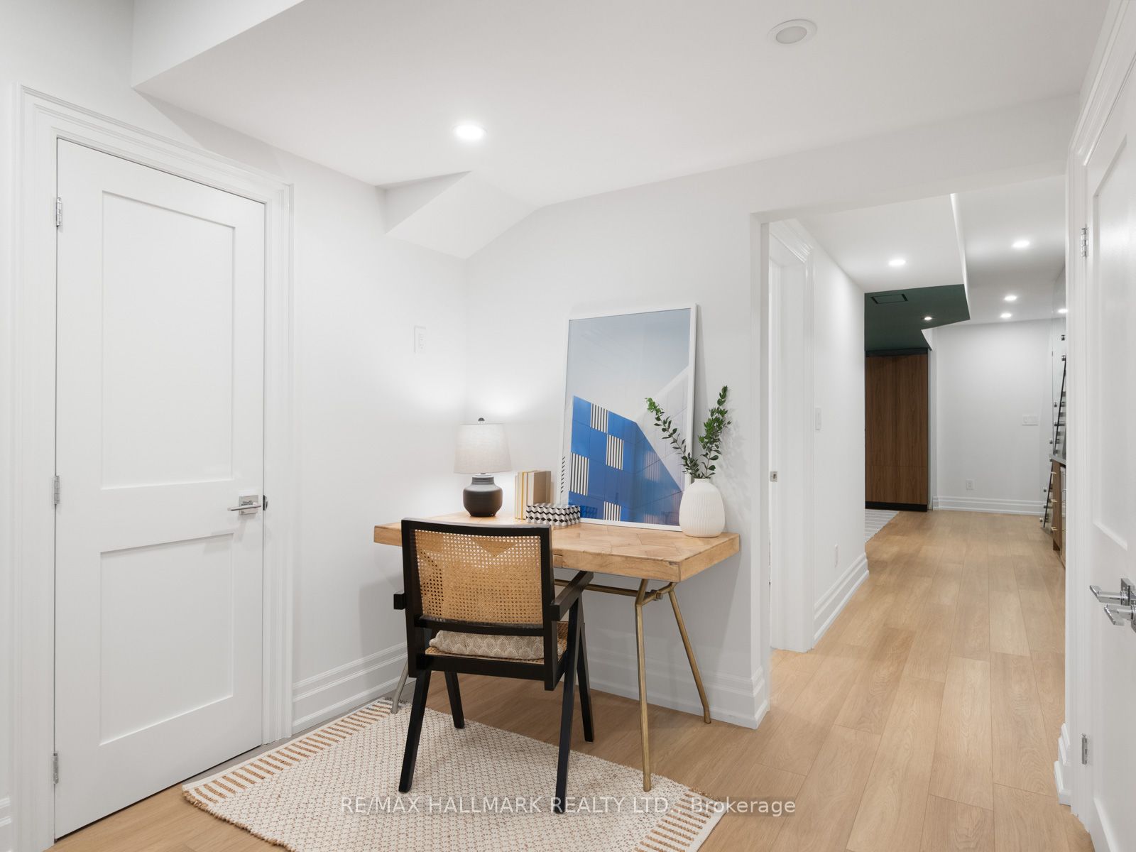 Photo 85 of 18 Thorncliffe Avenue, Toronto, Playter Estates-Danforth — HOMEH