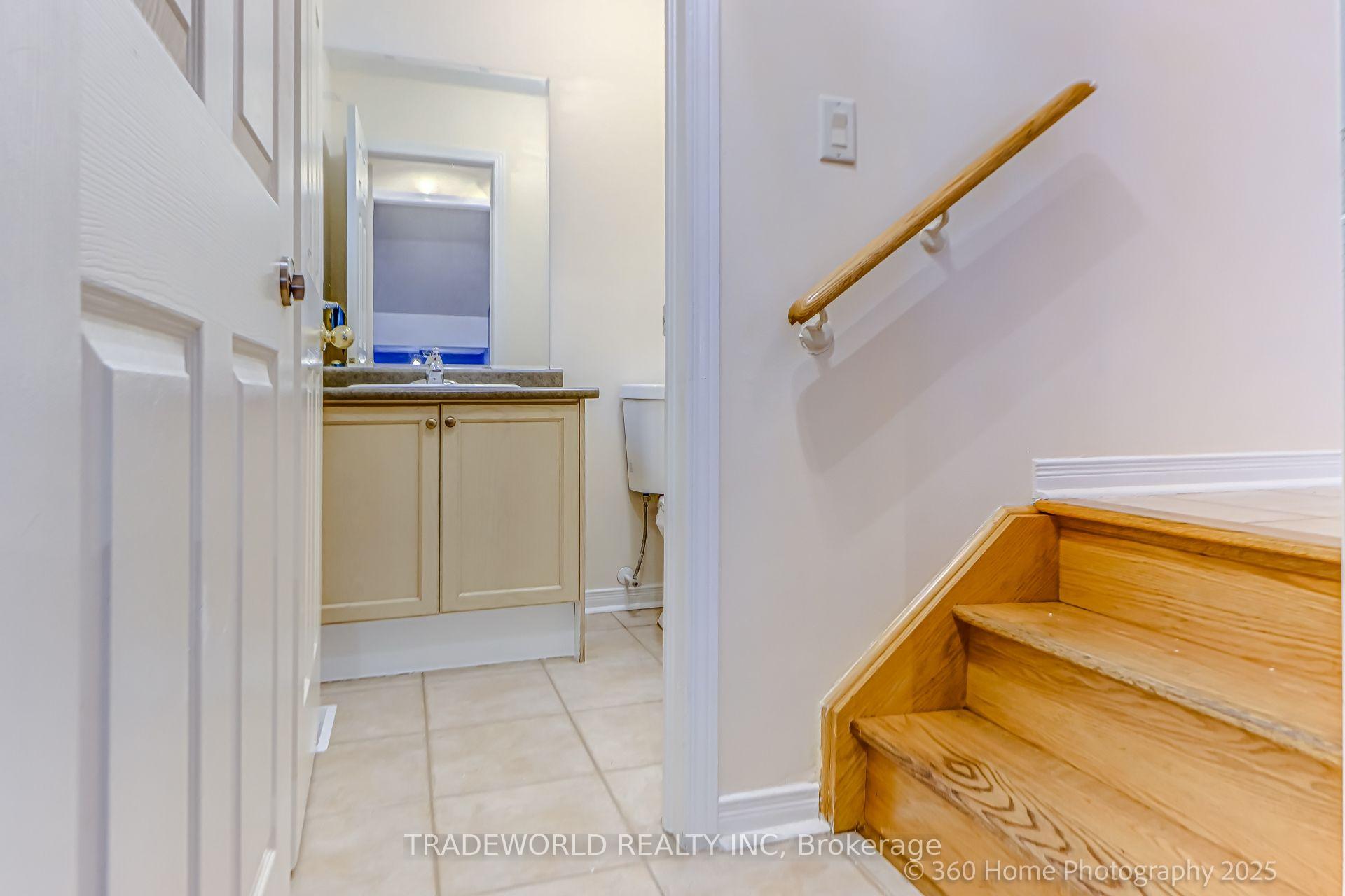 Photo 2 of 103 Comoq Avenue, Vaughan, Vellore Village — HOMEH