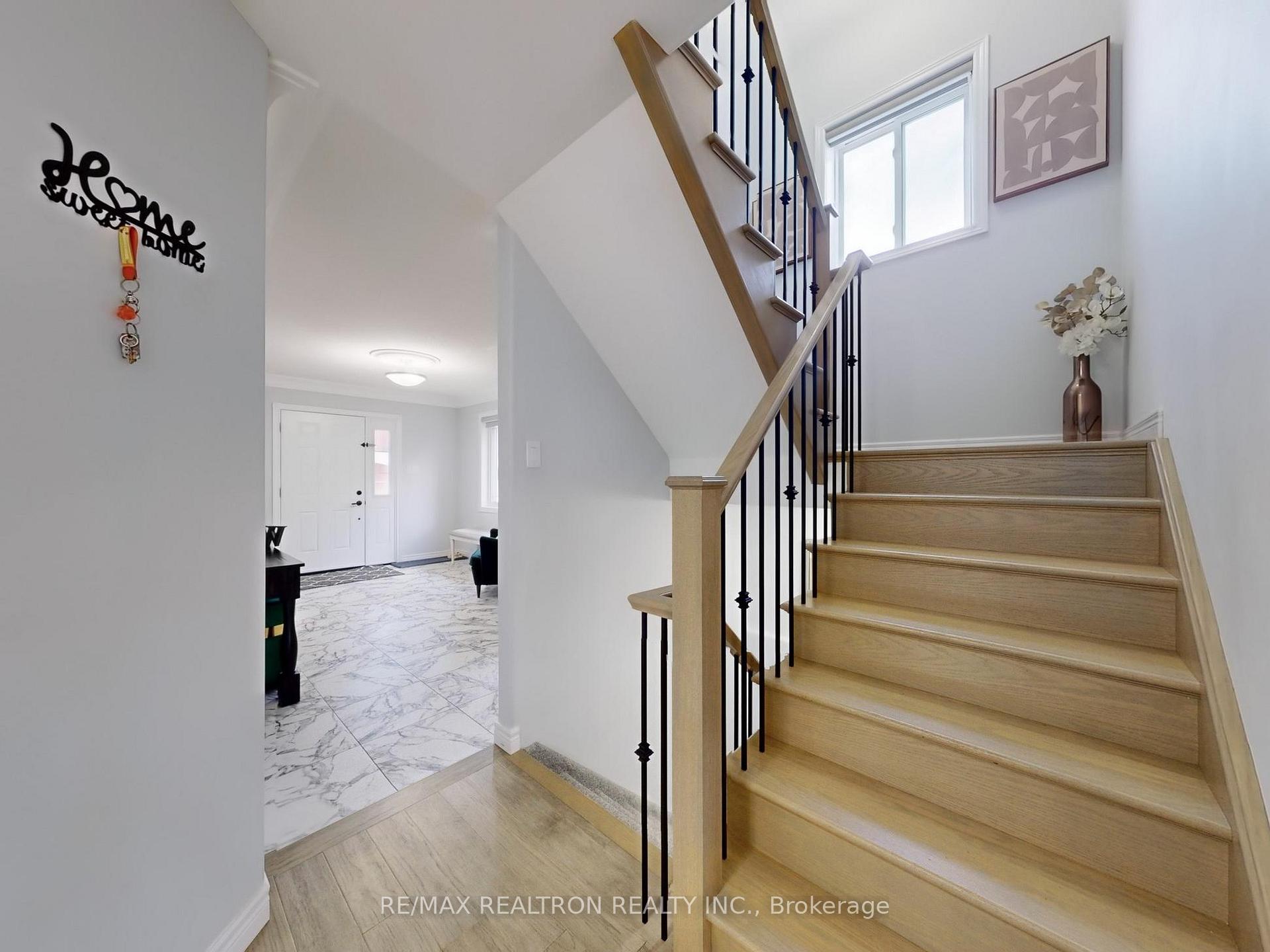 Photo 25 of 907 Bamford Terrace, Peterborough, Monaghan Ward 2 — HOMEH