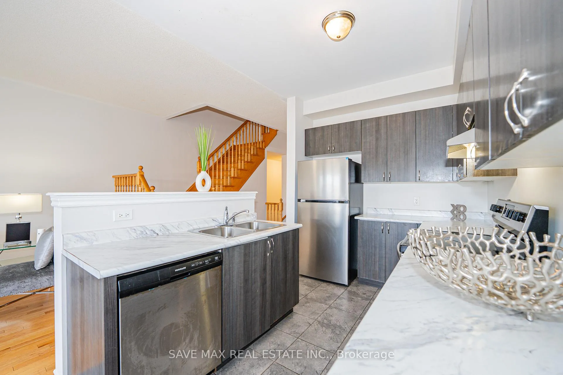 Photo 17 of 9 Phyllis Drive, Caledon, Rural Caledon — HOMEH