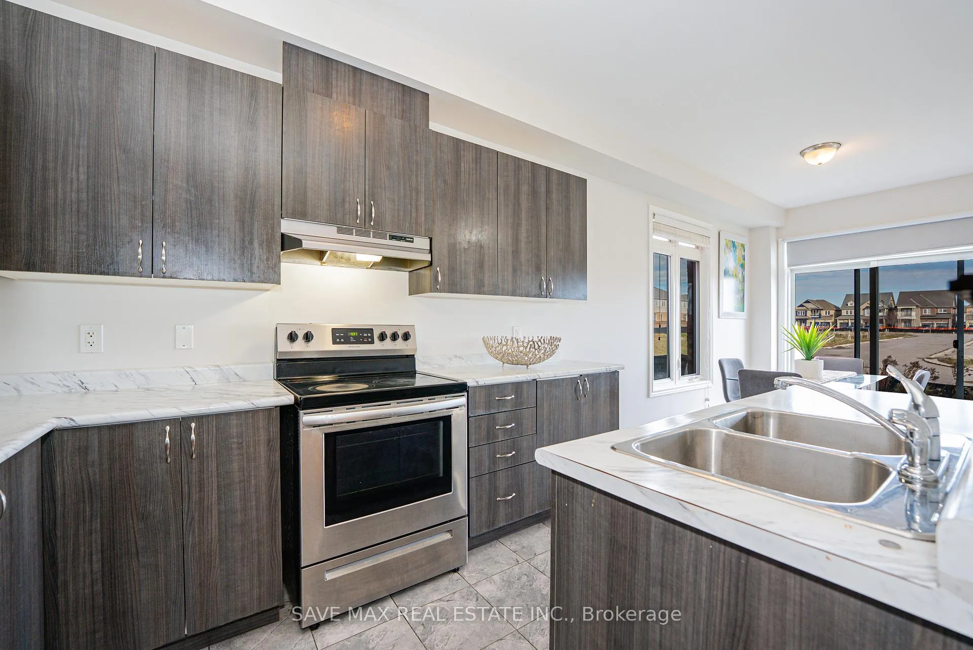 Photo 18 of 9 Phyllis Drive, Caledon, Rural Caledon — HOMEH