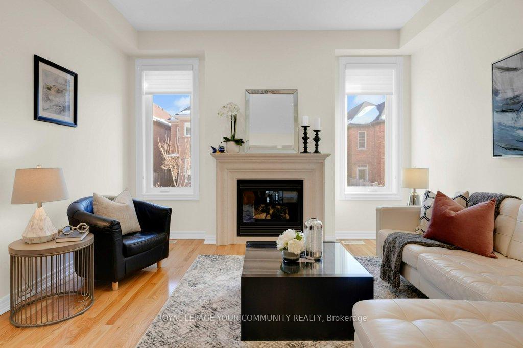 Photo 14 of 407 Lady Nadia Drive, Vaughan, Patterson — HOMEH