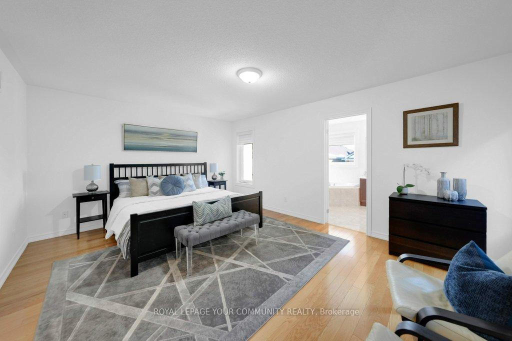 Photo 24 of 407 Lady Nadia Drive, Vaughan, Patterson — HOMEH
