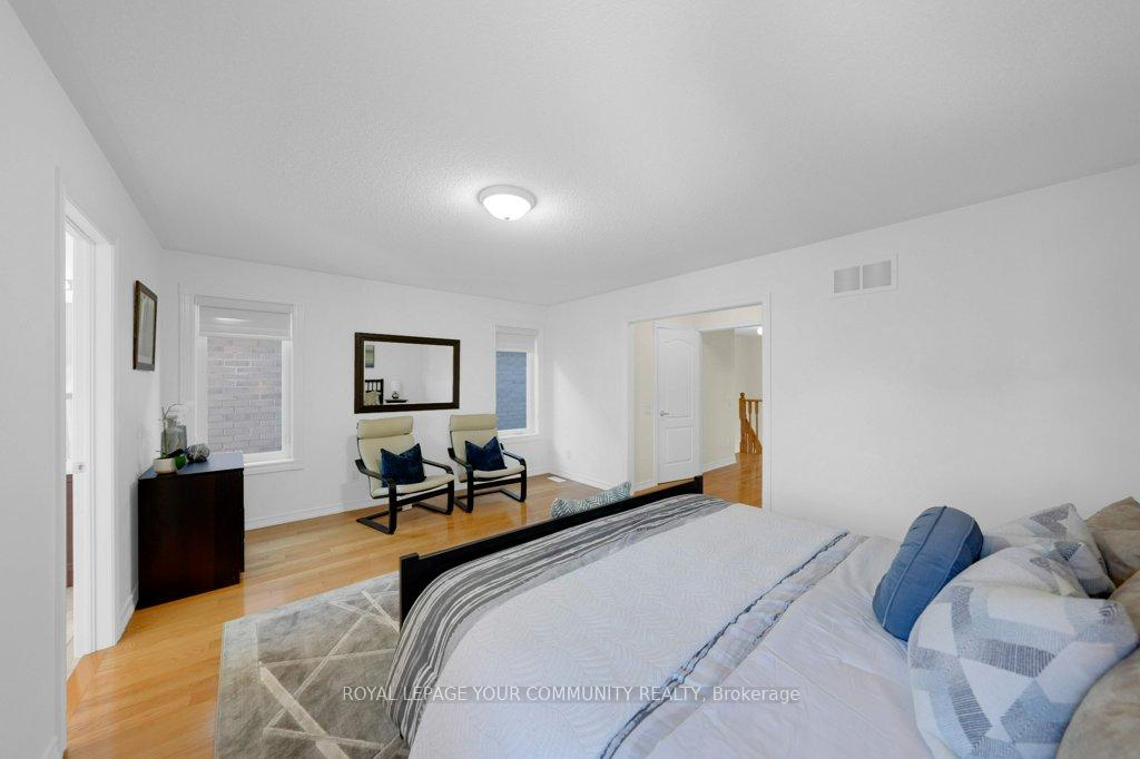 Photo 27 of 407 Lady Nadia Drive, Vaughan, Patterson — HOMEH