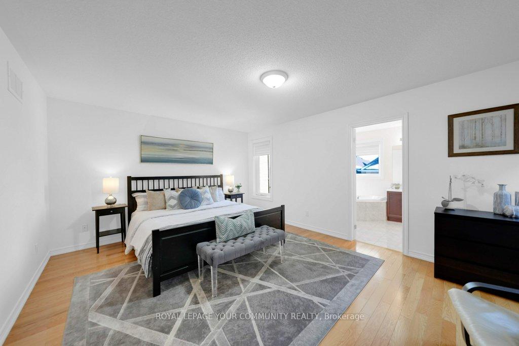 Photo 28 of 407 Lady Nadia Drive, Vaughan, Patterson — HOMEH