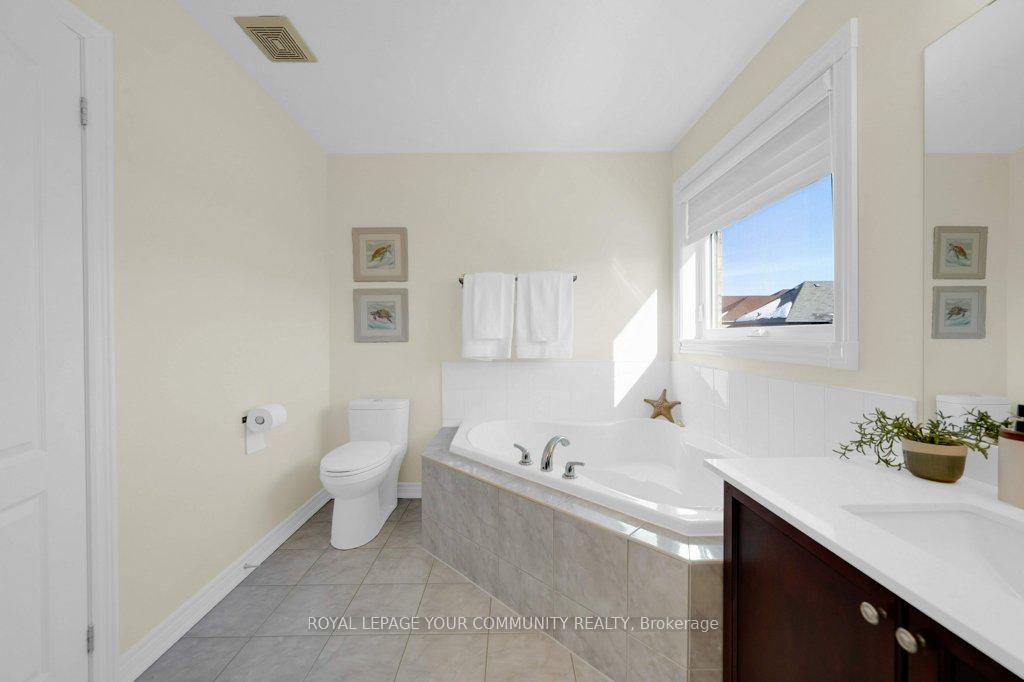 Photo 31 of 407 Lady Nadia Drive, Vaughan, Patterson — HOMEH