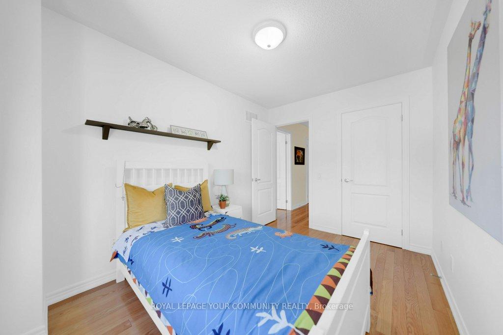 Photo 37 of 407 Lady Nadia Drive, Vaughan, Patterson — HOMEH