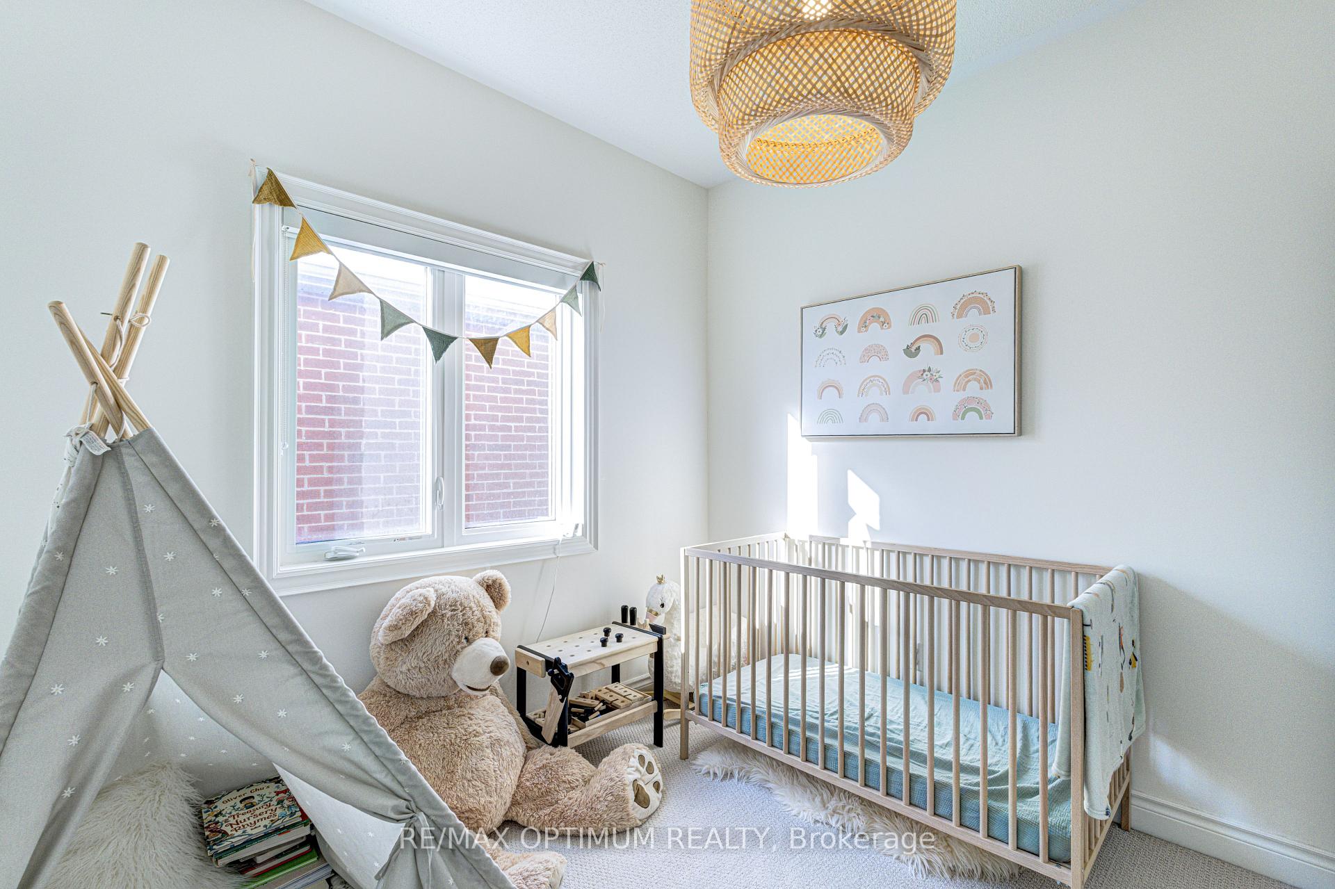 Photo 25 of 3 Mussle White Road, Brampton, Bram West — HOMEH