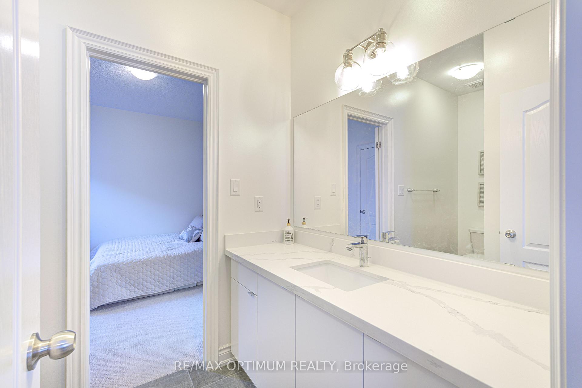 Photo 34 of 3 Mussle White Road, Brampton, Bram West — HOMEH