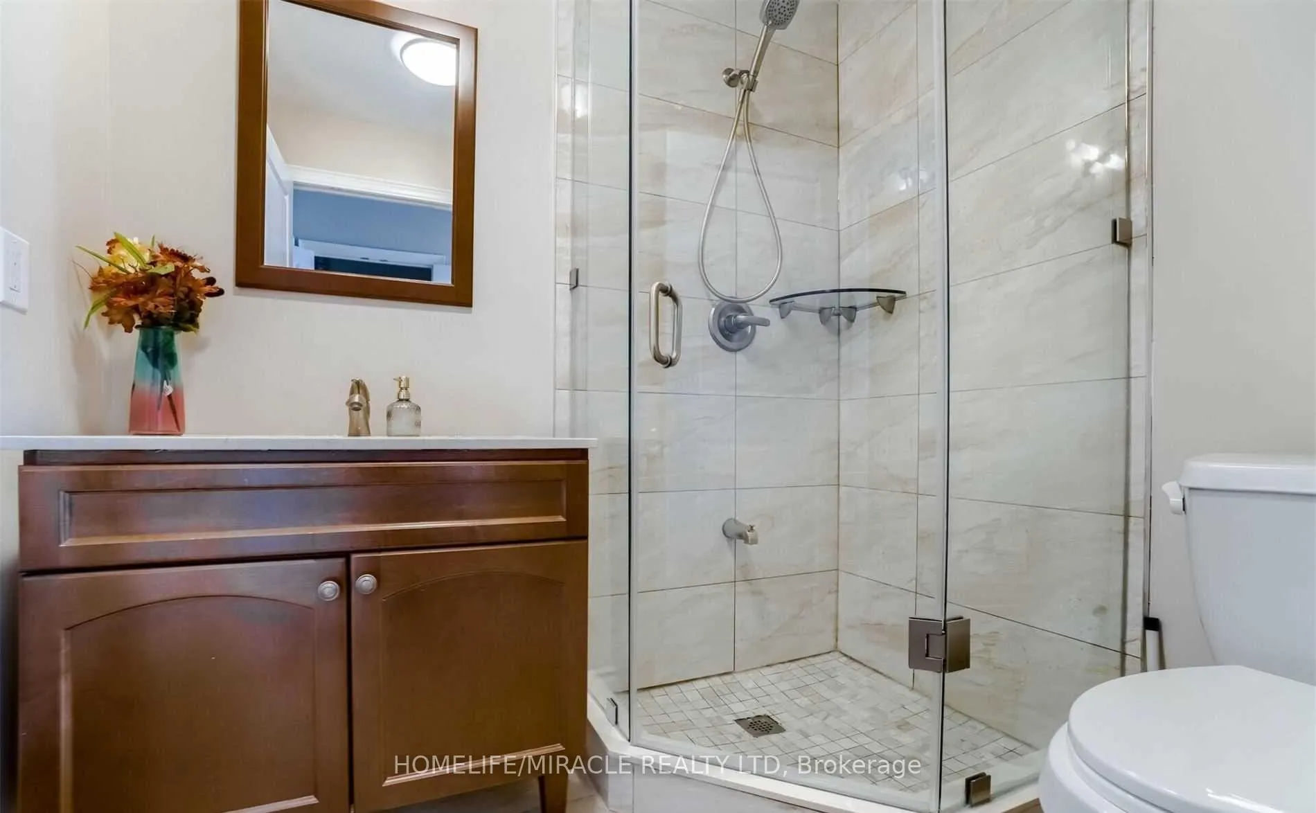 Photo 20 of Unit 1002, 100 John Street, Brampton, Downtown Brampton — HOMEH