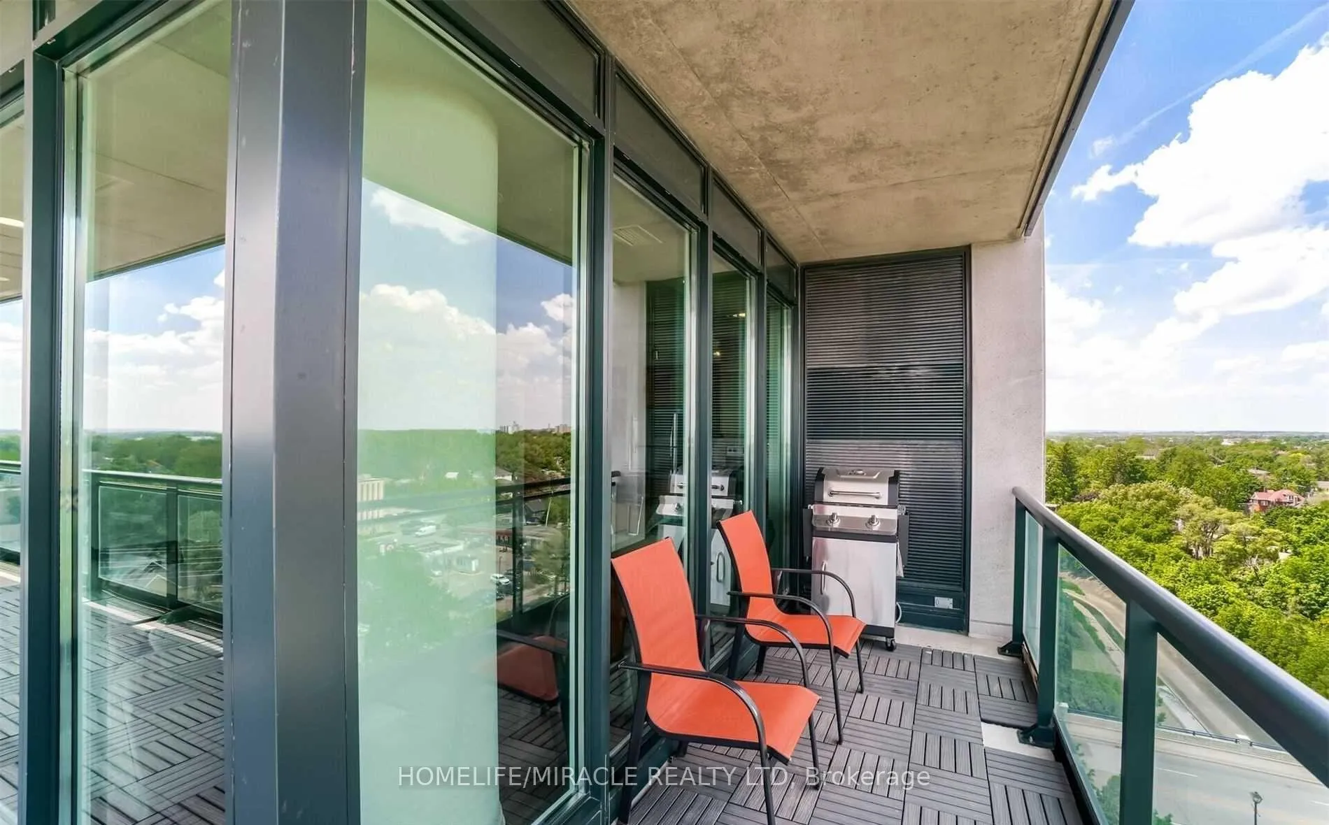 Photo 23 of Unit 1002, 100 John Street, Brampton, Downtown Brampton — HOMEH