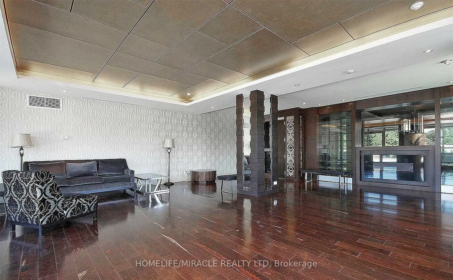 Photo 30 of Unit 1002, 100 John Street, Brampton, Downtown Brampton — HOMEH