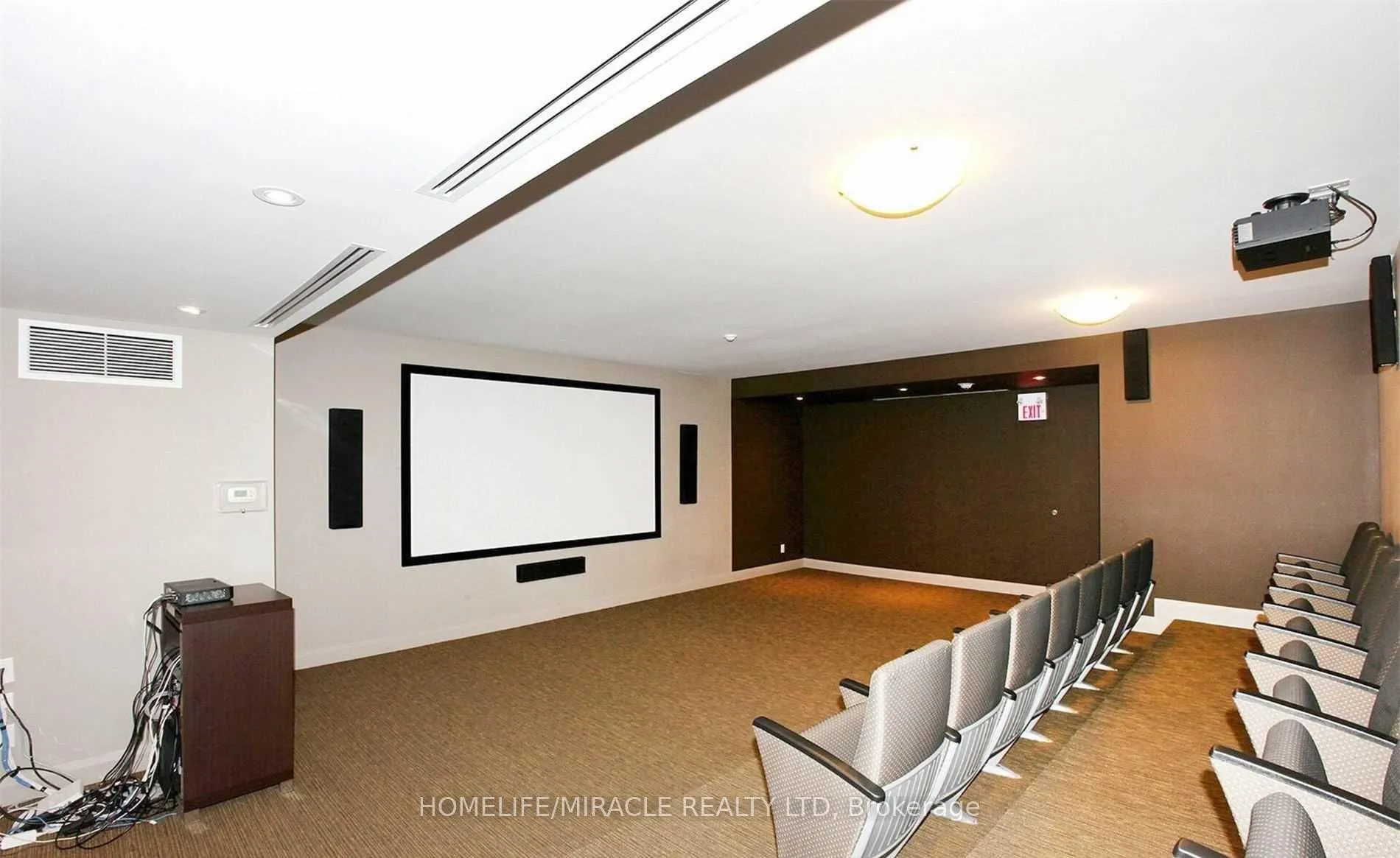 Photo 32 of Unit 1002, 100 John Street, Brampton, Downtown Brampton — HOMEH