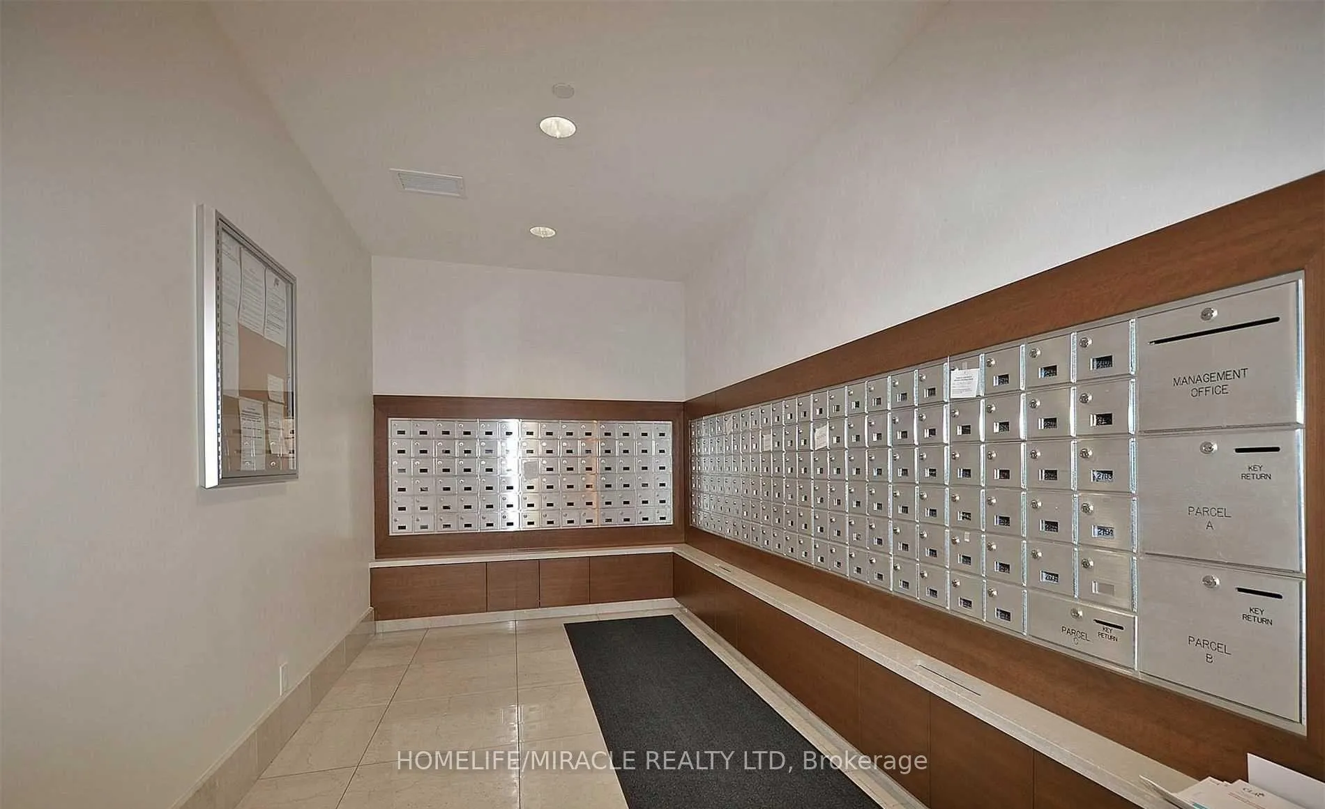 Photo 33 of Unit 1002, 100 John Street, Brampton, Downtown Brampton — HOMEH