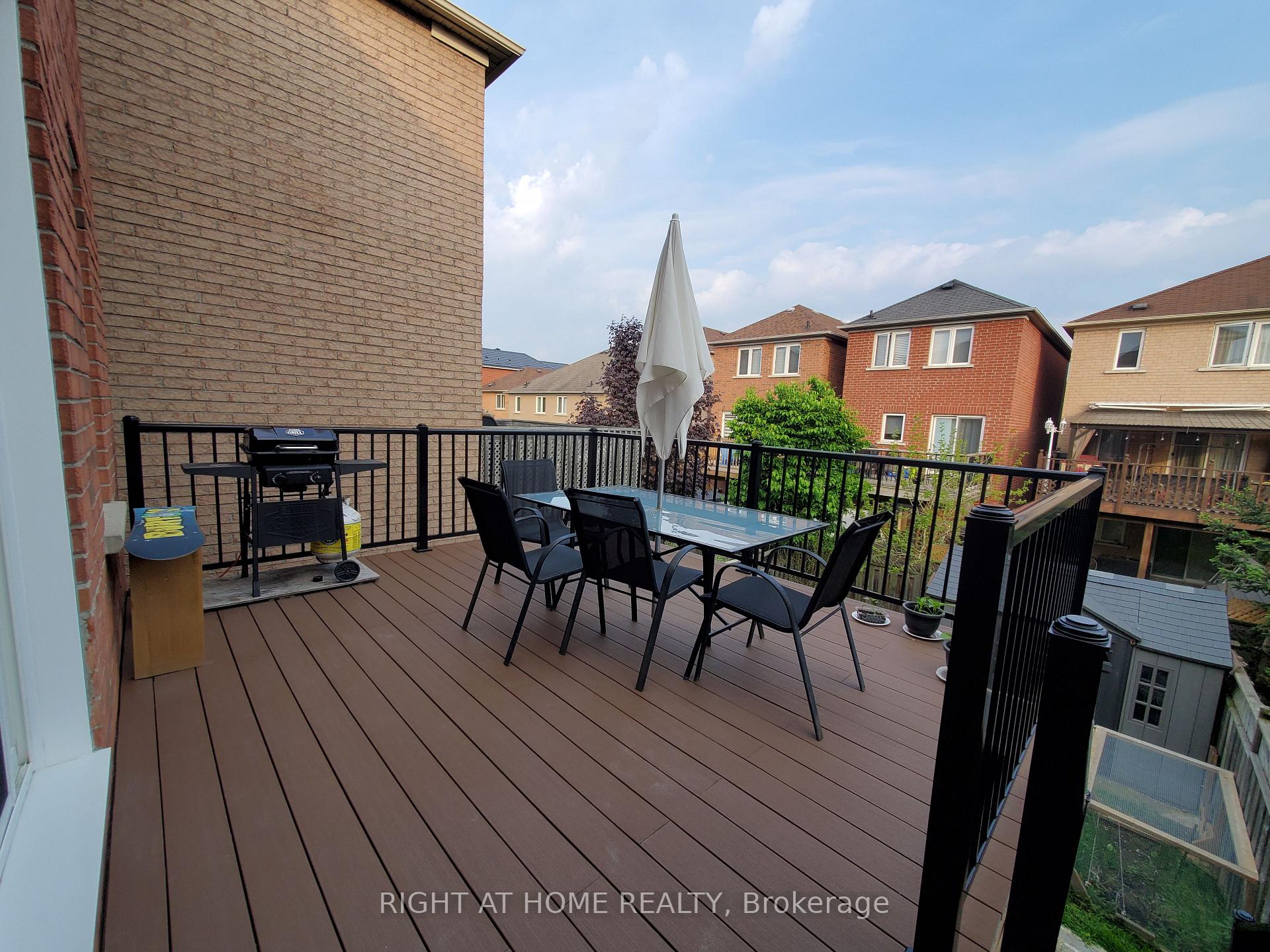 Photo 7 of 59 Sassafras Circle, Vaughan, Patterson — HOMEH
