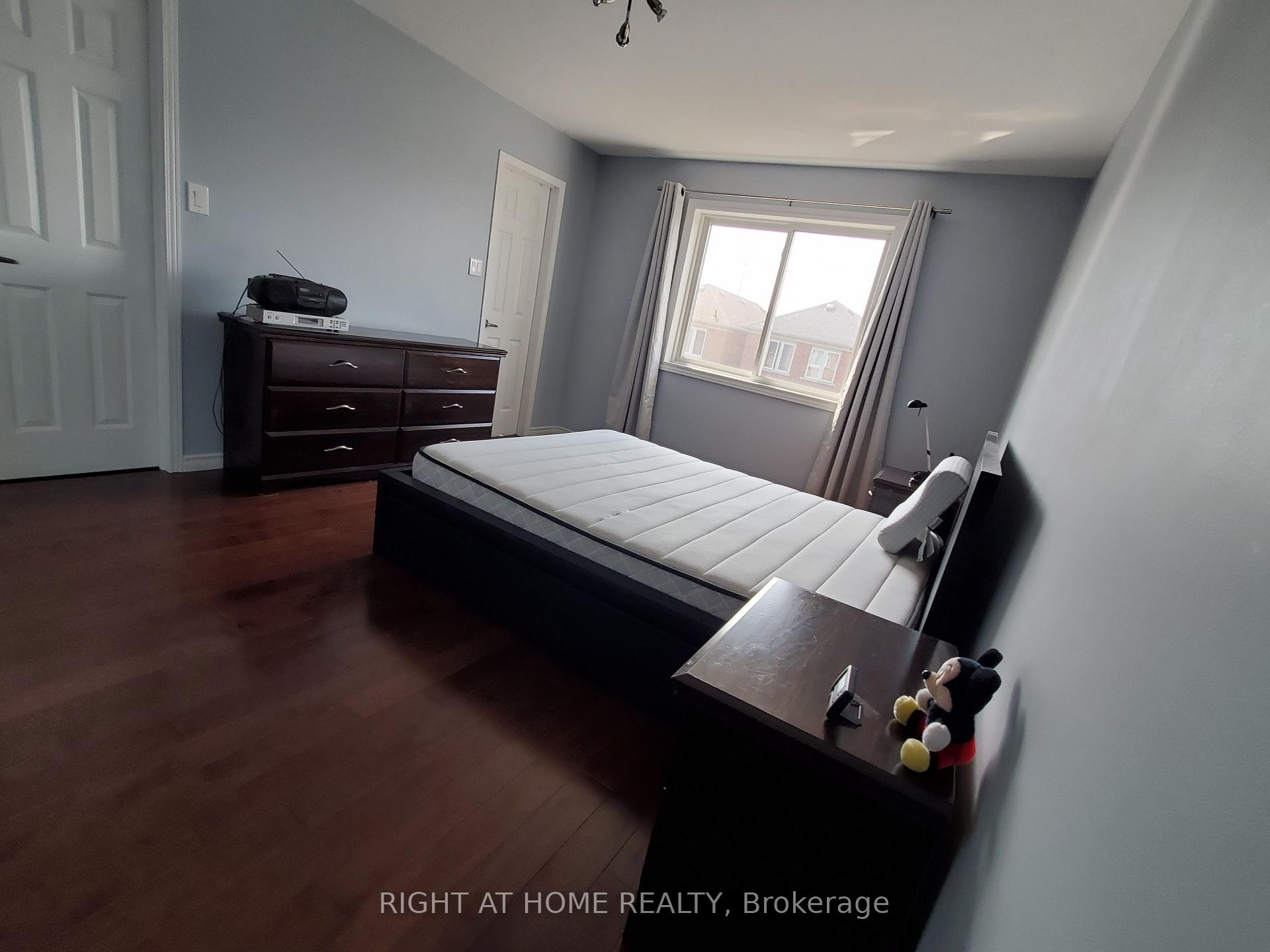 Photo 12 of 59 Sassafras Circle, Vaughan, Patterson — HOMEH
