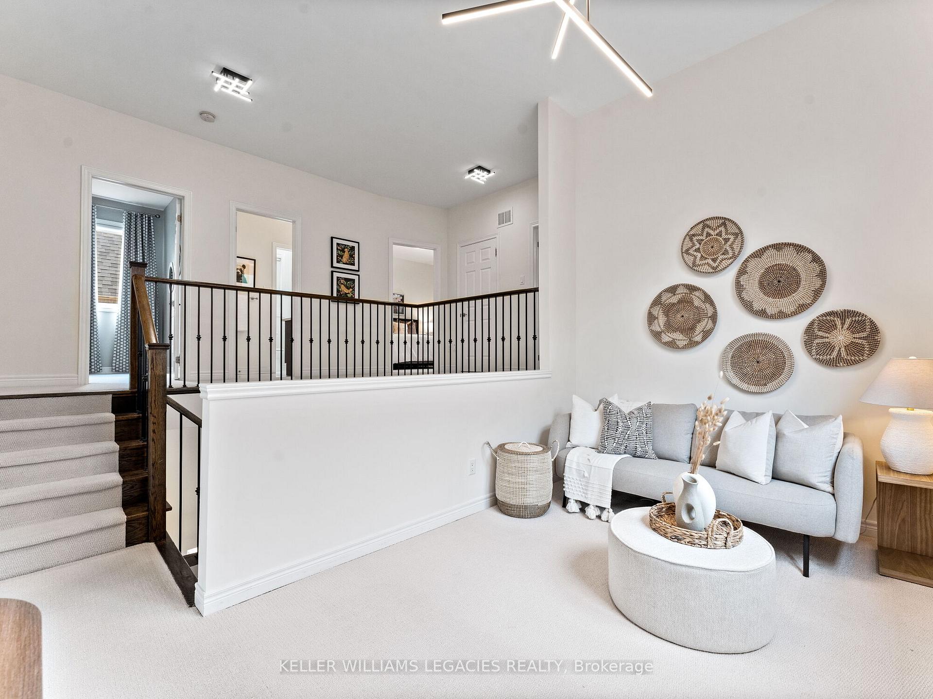Photo 25 of 31 Chayna Crescent, Vaughan, Patterson — HOMEH