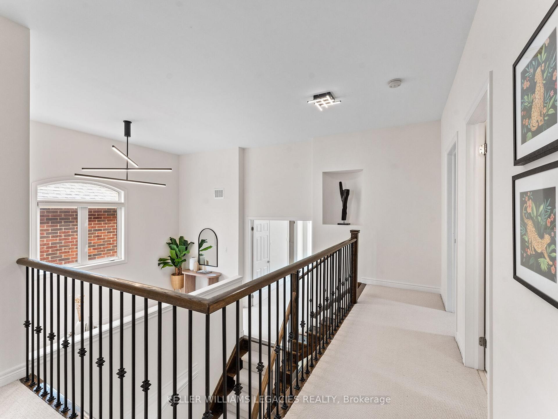 Photo 27 of 31 Chayna Crescent, Vaughan, Patterson — HOMEH