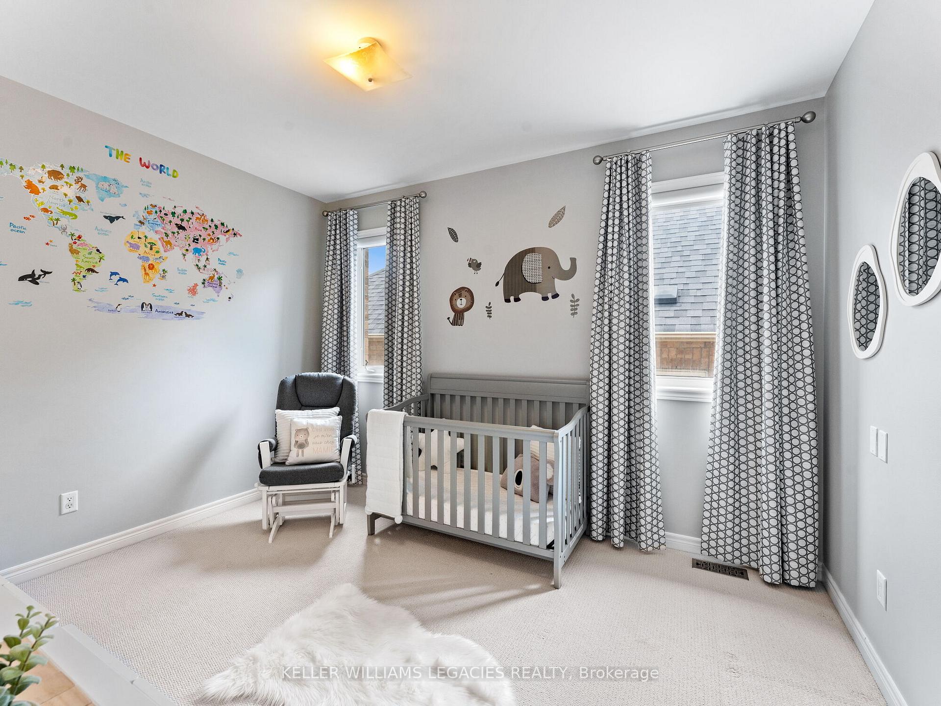 Photo 28 of 31 Chayna Crescent, Vaughan, Patterson — HOMEH