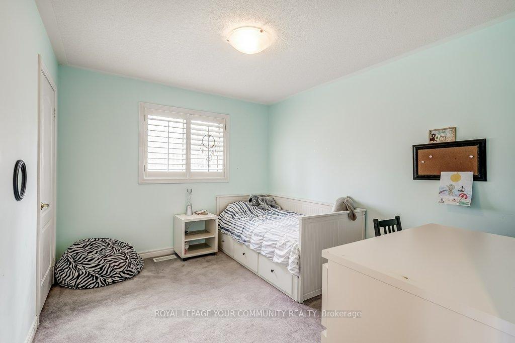 Photo 17 of 81 Logwood Drive, Vaughan, Maple — HOMEH