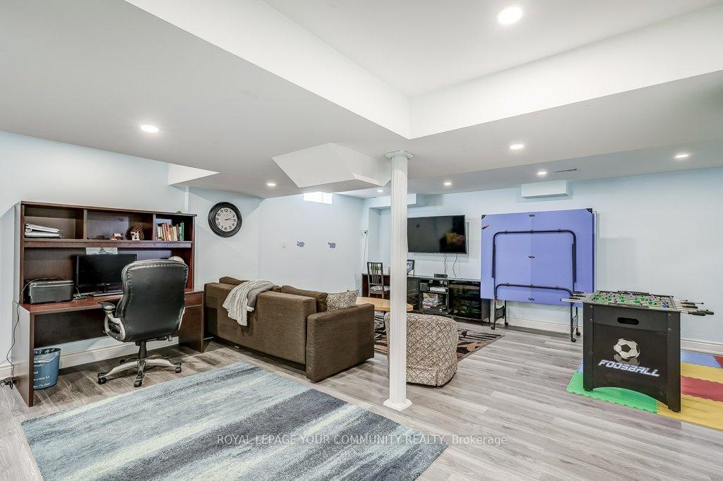 Photo 23 of 81 Logwood Drive, Vaughan, Maple — HOMEH