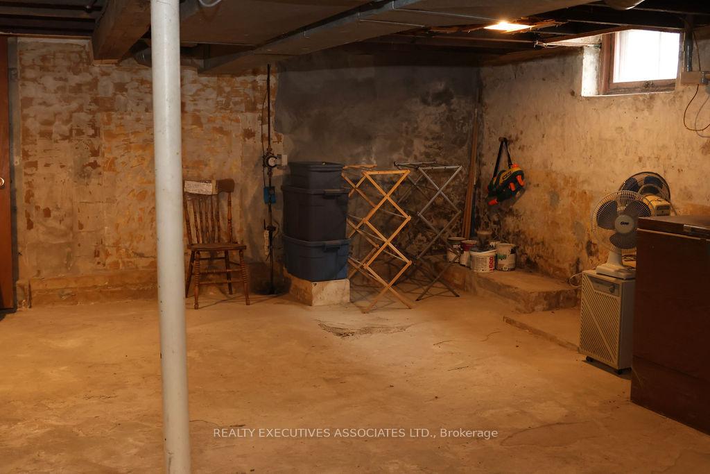 Photo 10 of 476 Bolivar Street, Peterborough, Town Ward 3 — HOMEH