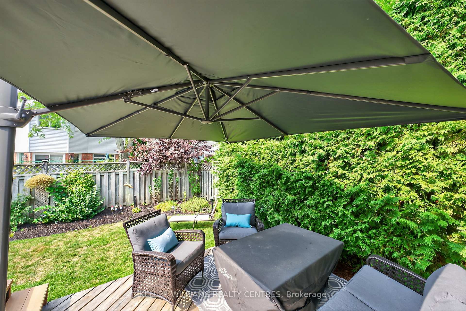 Photo 39 of 42 Buchanan Crescent, Aurora, Aurora Village — HOMEH