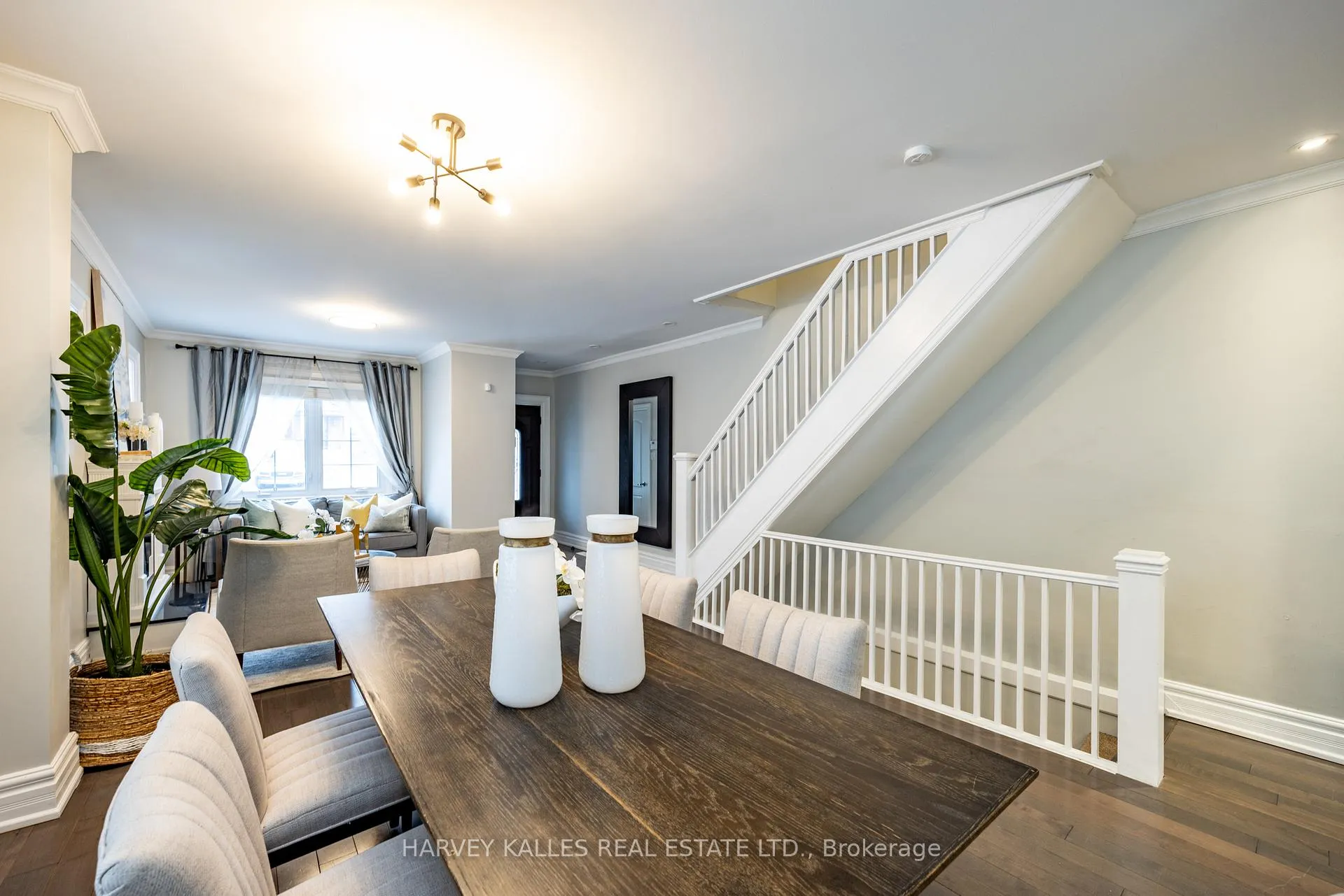 Photo 12 of 253 Broadway Avenue, Toronto, Mount Pleasant East — HOMEH