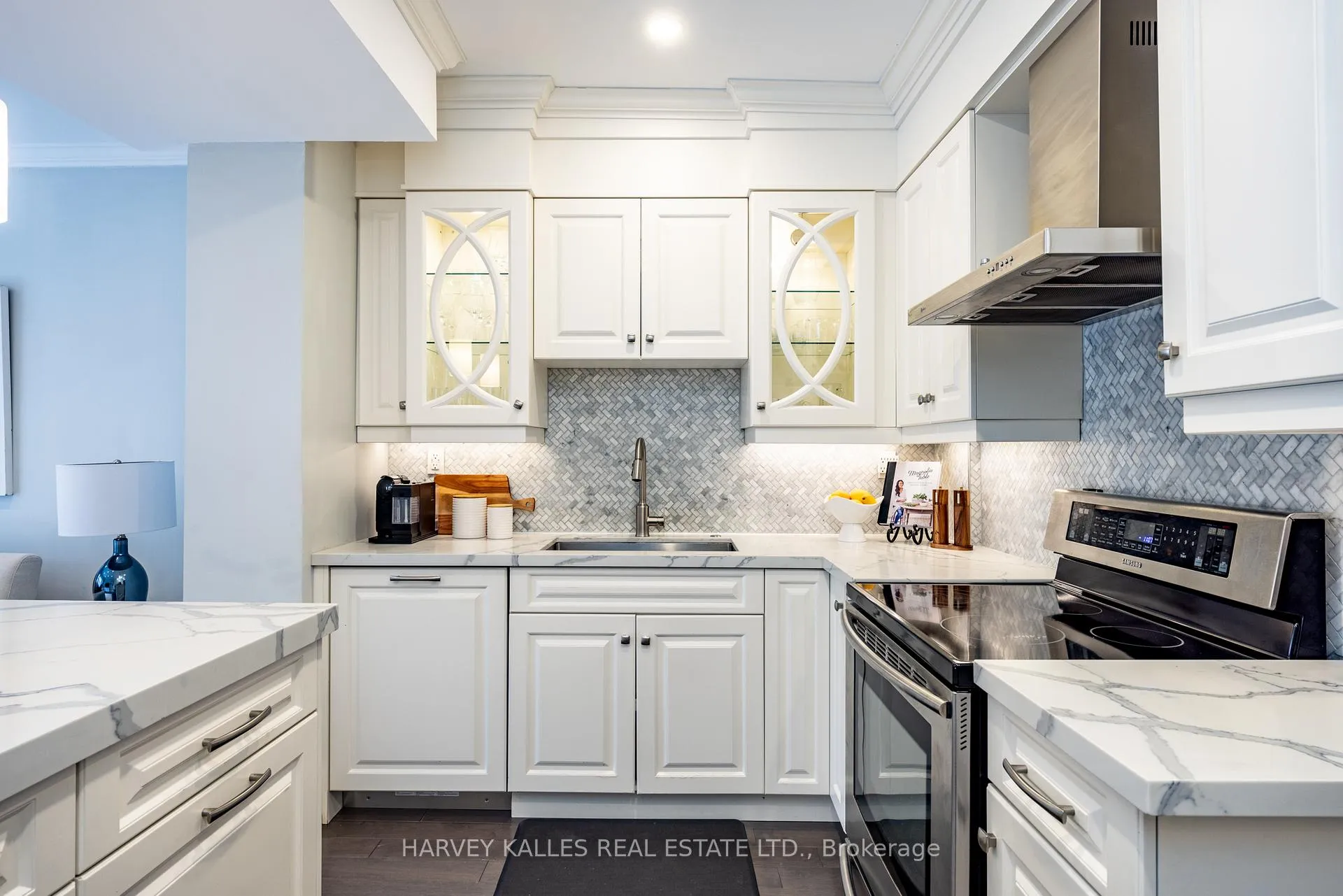 Photo 15 of 253 Broadway Avenue, Toronto, Mount Pleasant East — HOMEH