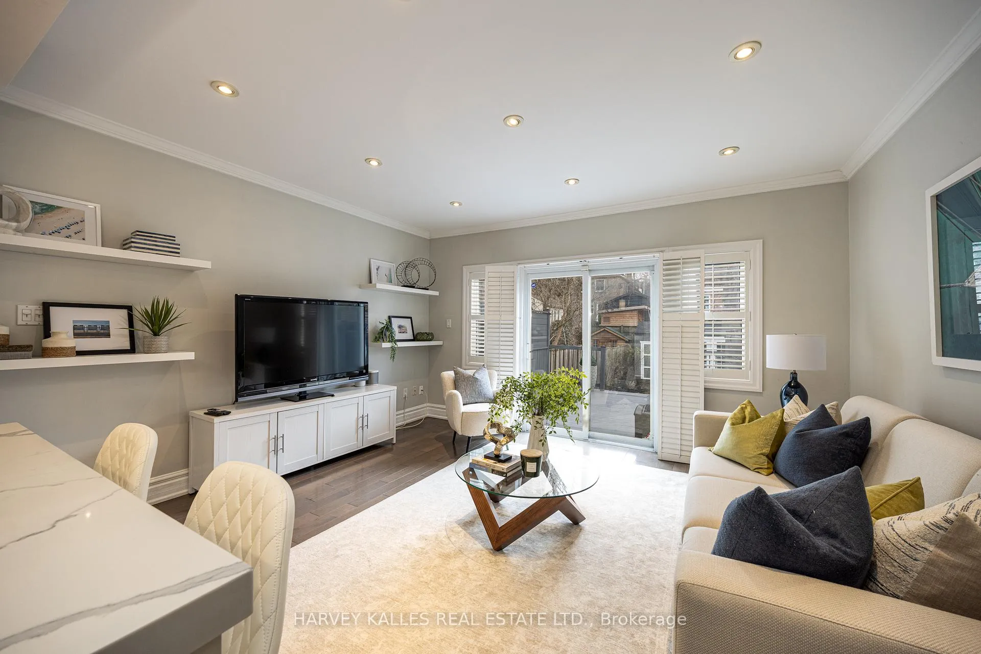 Photo 19 of 253 Broadway Avenue, Toronto, Mount Pleasant East — HOMEH